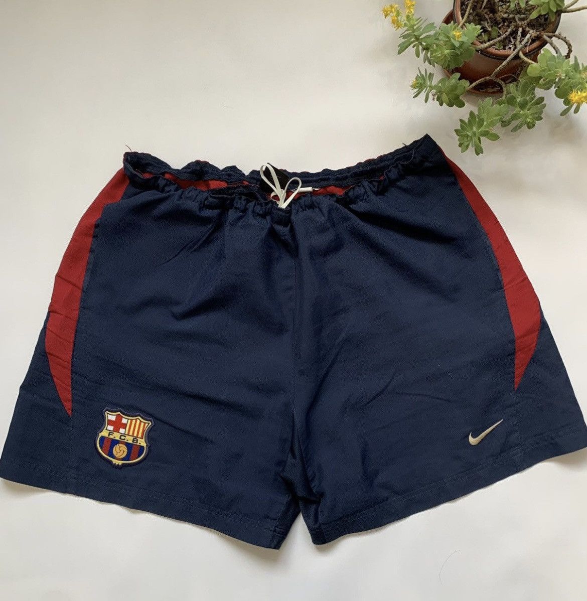 Nike Vintage 00’s Barcelona Nike Blue Shorts Soccer Jersey Size US 36 / EU 52 - 1 Thumbnail