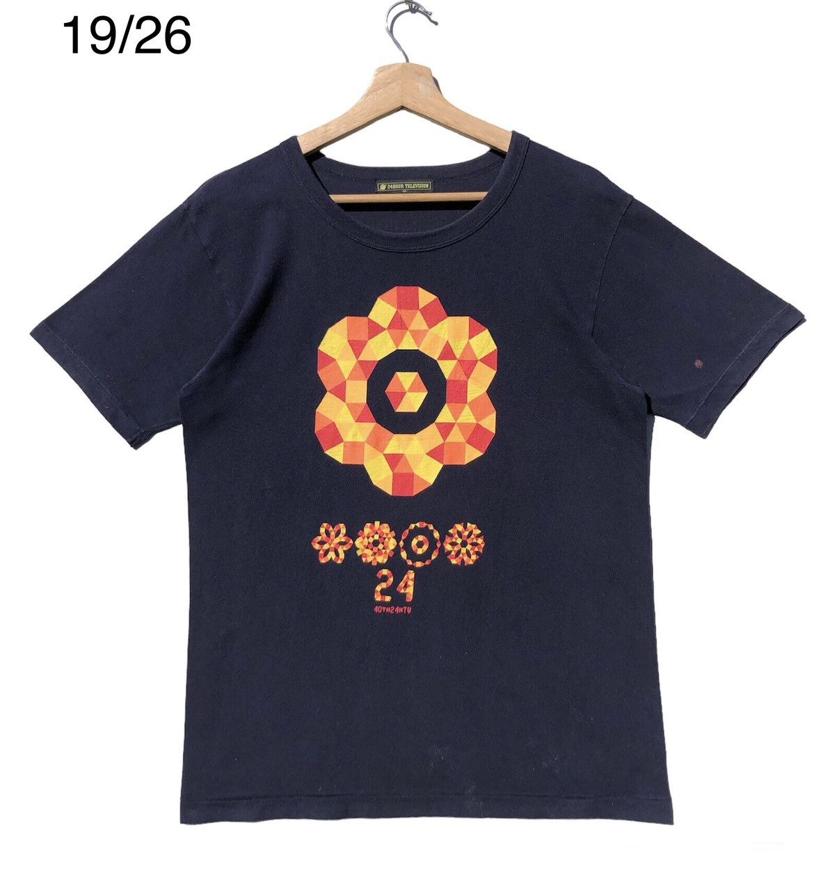 Japanese Brand 🔥Accept Binding Offer🔥 24 Hour Television Size US M / EU 48-50 / 2 - 1 Thumbnail