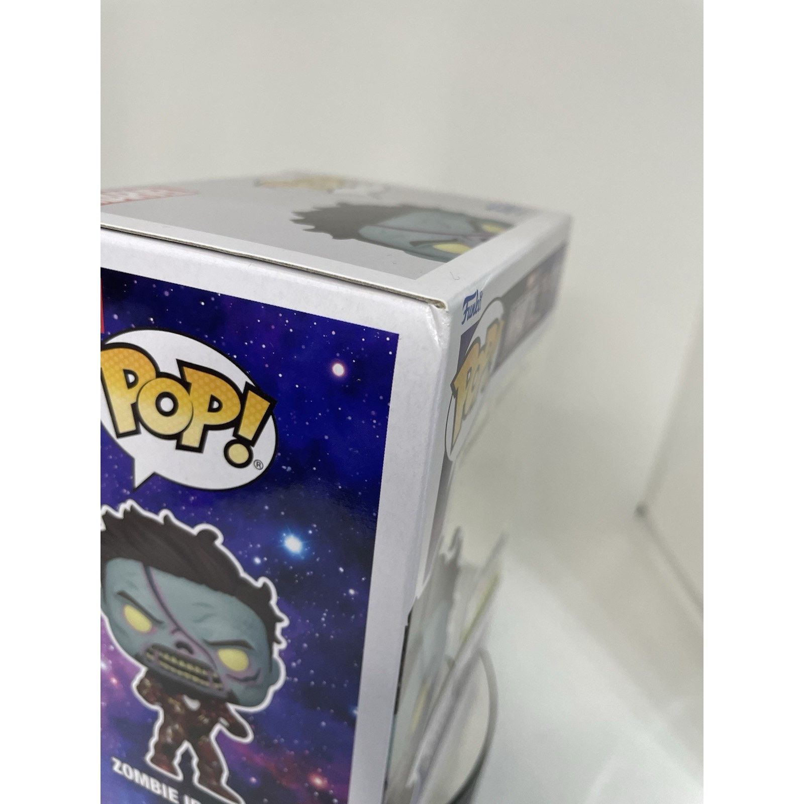 Marvel Comics Funko Pop! Zombie Iron Man 944 GITD Amazon Exclusive Size ONE SIZE - 9 Thumbnail