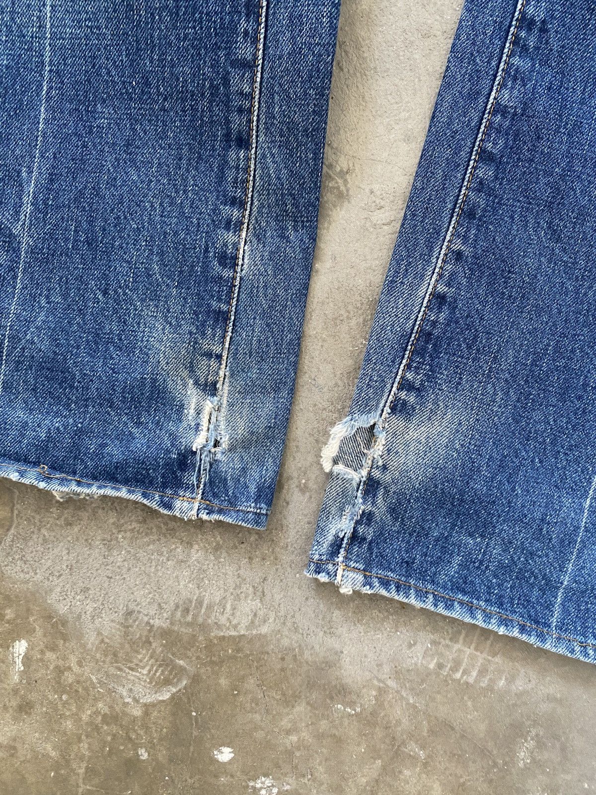 Yves Saint Laurent AW2004 Tom Ford Era YSL Washed Flared Denim Size US 28 / EU 44 - 12 Thumbnail