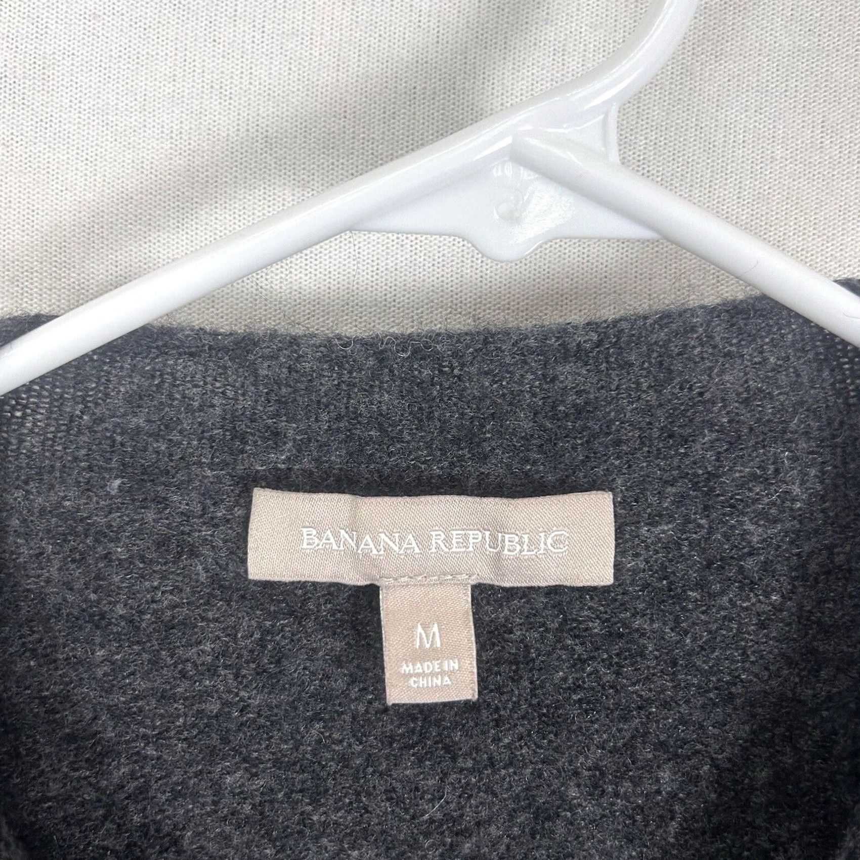 Banana Republic Banana Republic Sweater Crew Neck Cable-Knit Lightweight Wool-Ac Alpaca Blend Women M Gray Pullover Knit 90s Style? Size M / US 6-8 / IT 42-44 - 2 Thumbnail