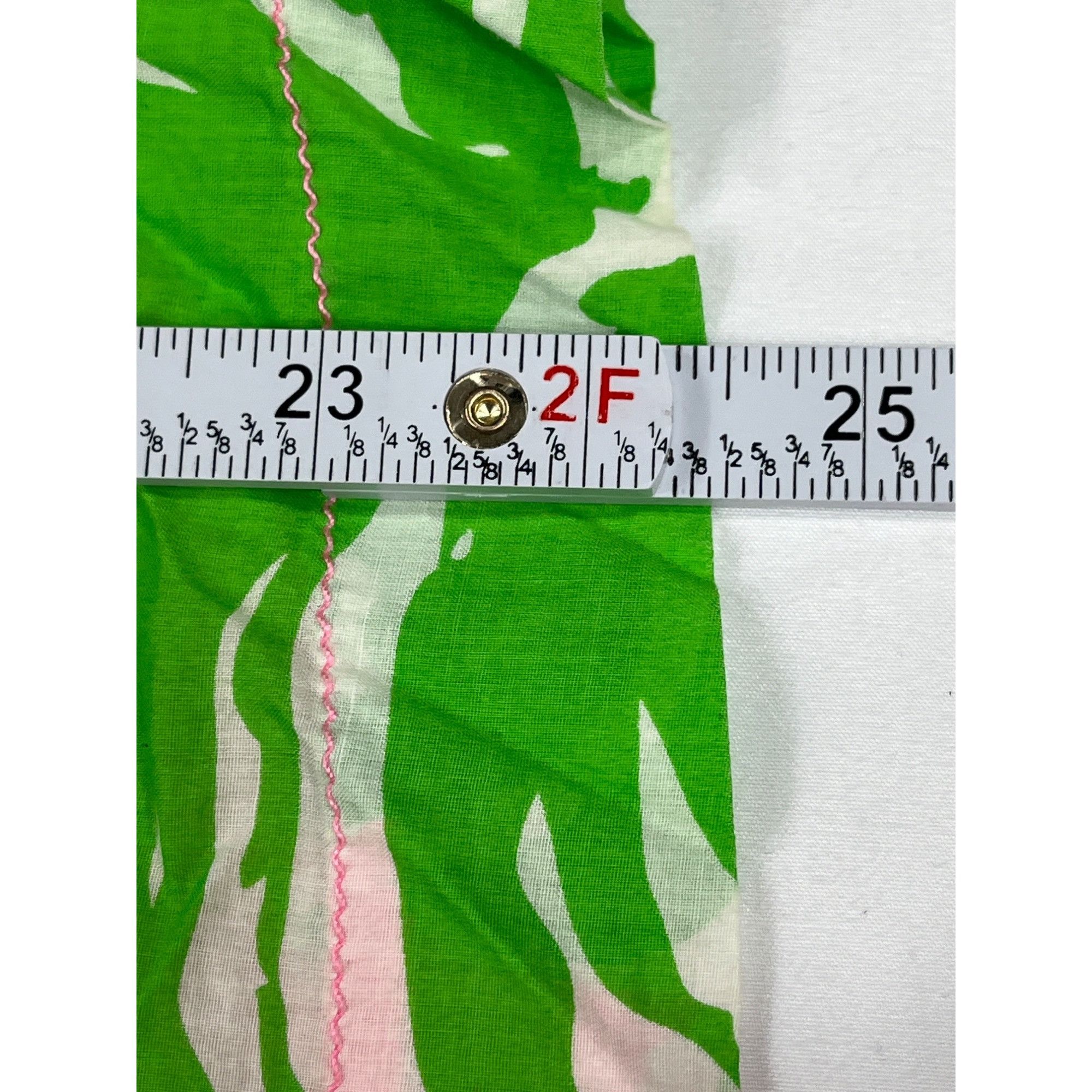 Lilly Pulitzer Lilly Pulitzer SKU 7934 Womens Pink Green Pineapple Print C Size S / US 4 / IT 40 - 6 Thumbnail