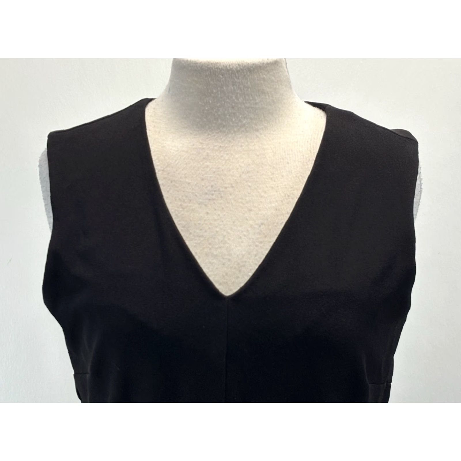 M.M.LaFleur MM Lafleur Black Sheath Dress Women’s 12 Sleeveless Classic Stretch Career Midi V-Neck Zip Dress Size XL / US 12-14 / IT 48-50 - 5 Thumbnail