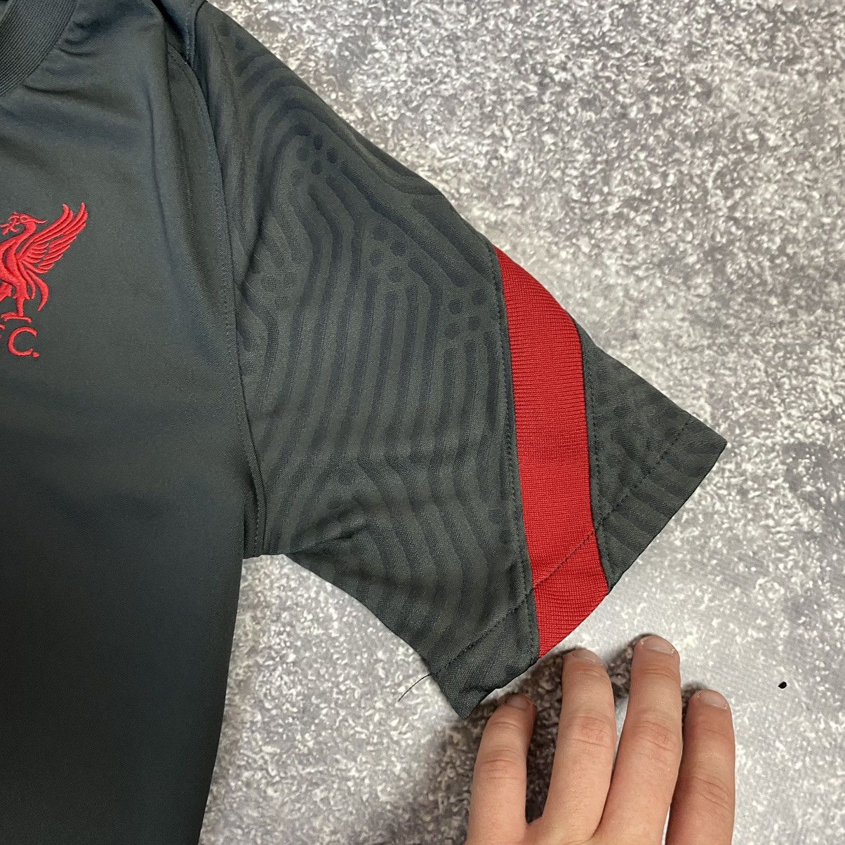Nike Men’s Nike FC Liverpool Small logo football team jersey Size US S / EU 44-46 / 1 - 6 Thumbnail
