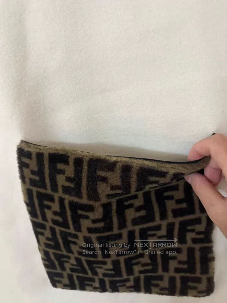 Fendi Fendi size 38*215 cm White double old flower pocket cashmer Size ONE SIZE - 2 Thumbnail