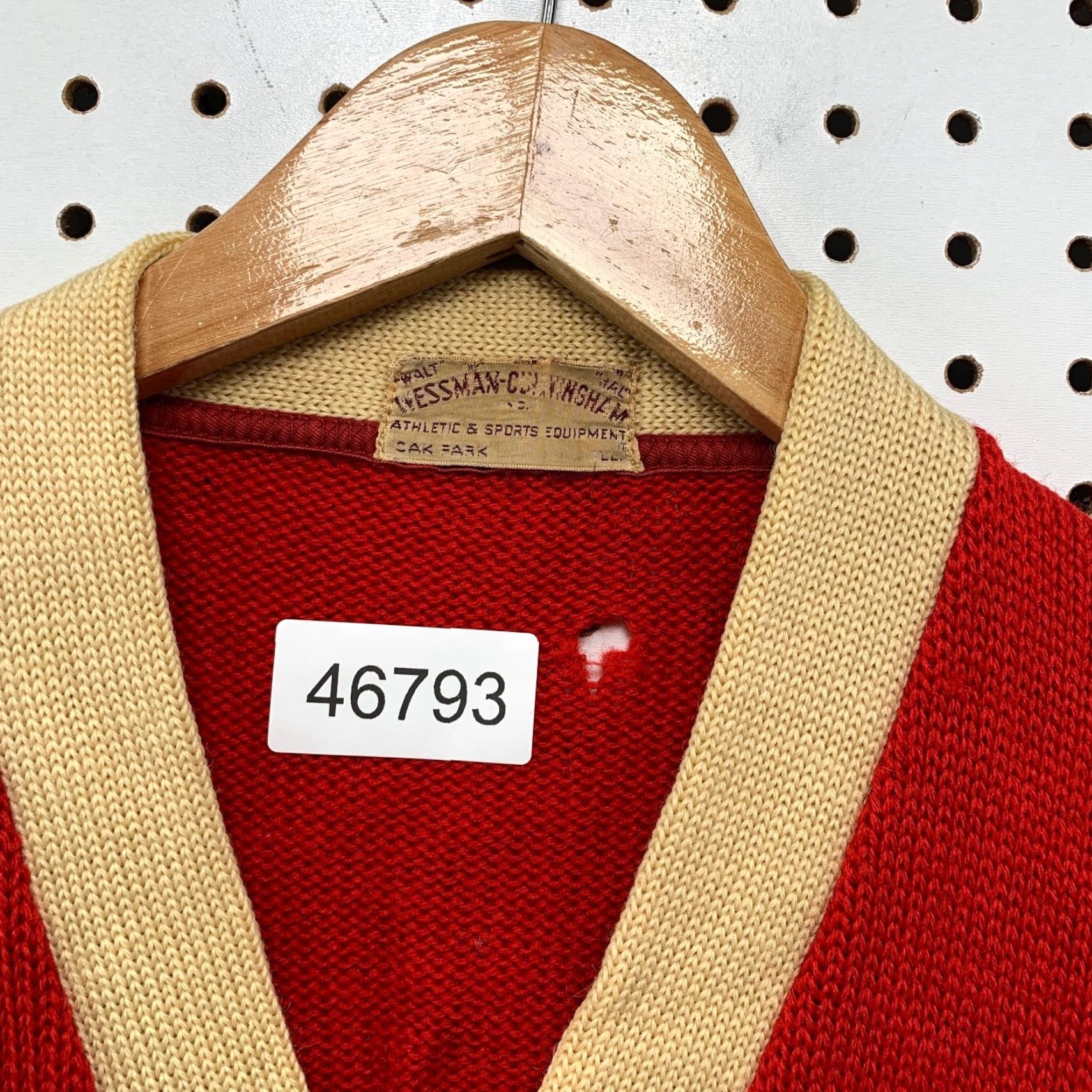 Vintage VINTAGE Wessman Cardigan Wool Letterman Mens M Red 40s Distressed Sweater Size US M / EU 48-50 / 2 - 2 Thumbnail