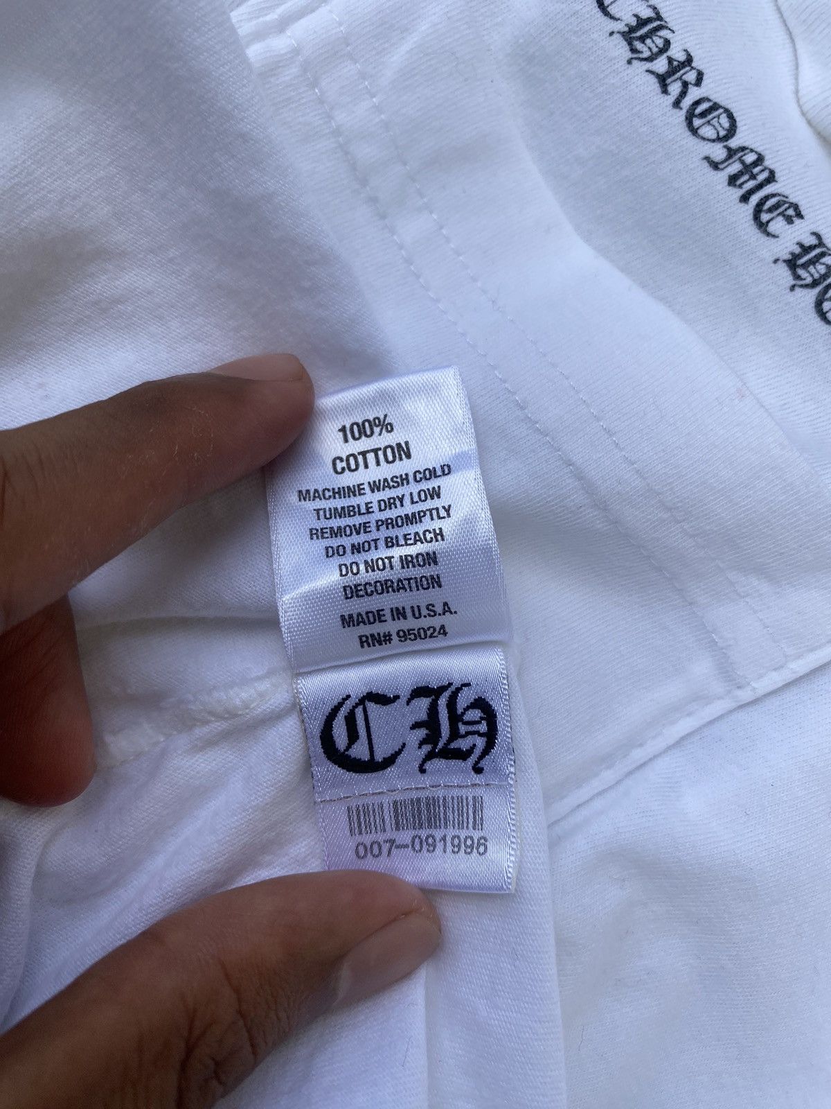 Chrome Hearts Chrome Hearts Script Pocket Backhit Cross Long Sleeve Size US L / EU 52-54 / 3 - 11 Thumbnail