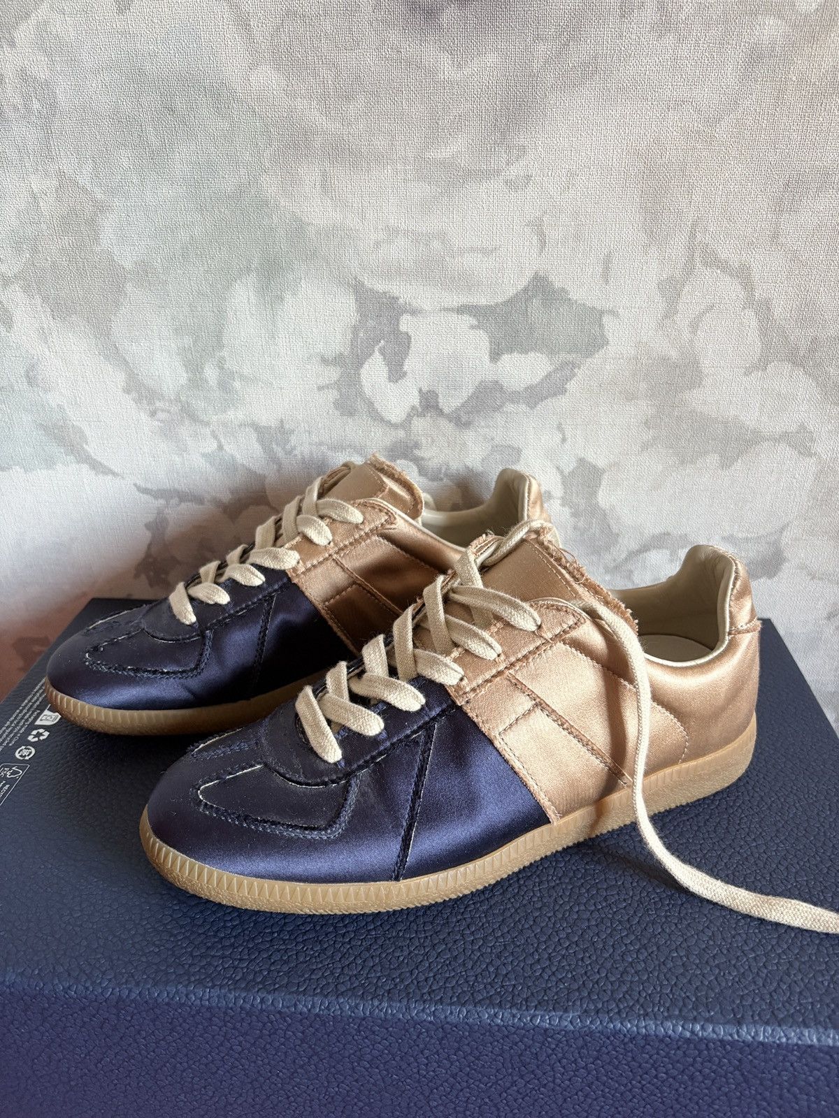 Maison Margiela Maison Margiela GAT sneakers Gold and Blue Size US 6 / IT 36 - 1 Thumbnail