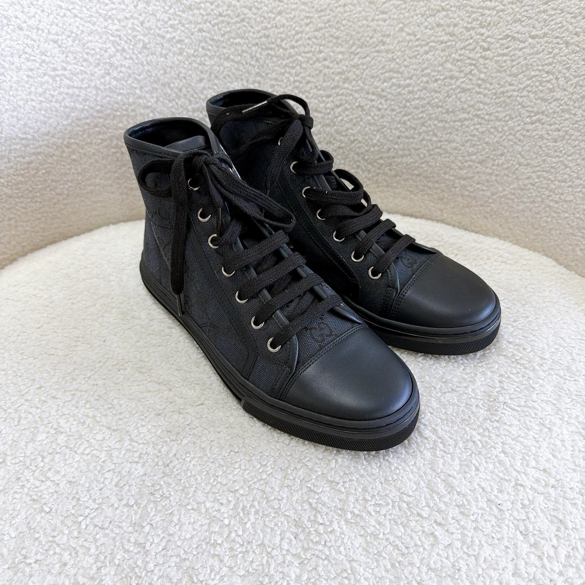 Gucci Gucci Black Canvas All-Over Logo Sneakers 37 Size US 6.5 / IT 36.5 - 2 Thumbnail