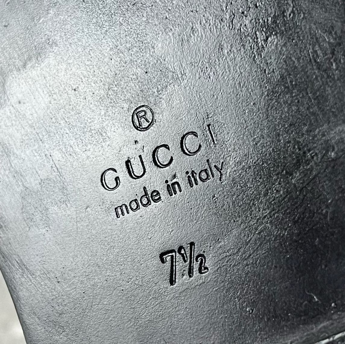 Gucci Studded Logo Bee Slides Sandals Leather Size US 8 / EU 41 - 12 Thumbnail