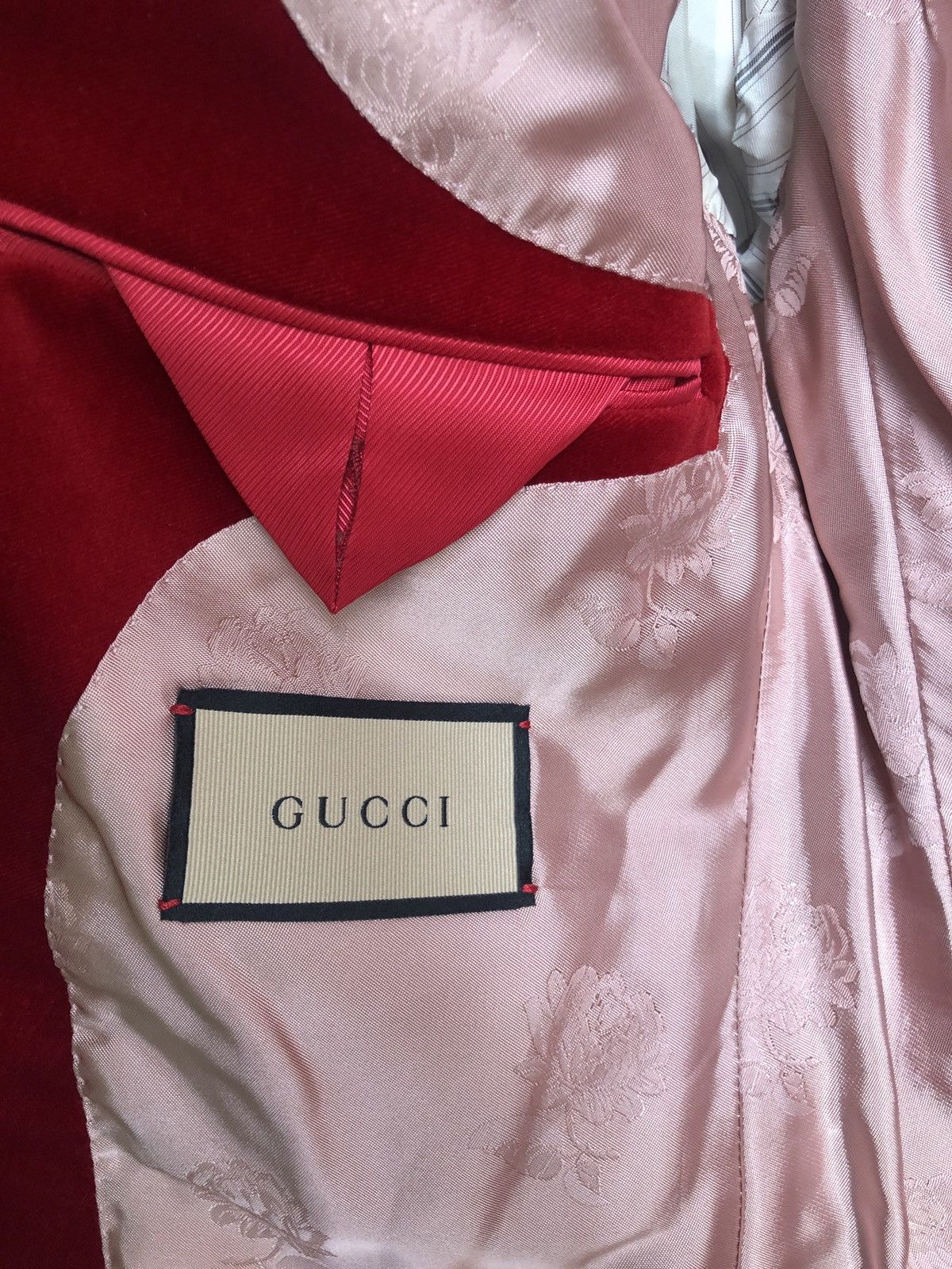 Gucci Gucci Red Velvet Blazer Size 38R - 10 Thumbnail