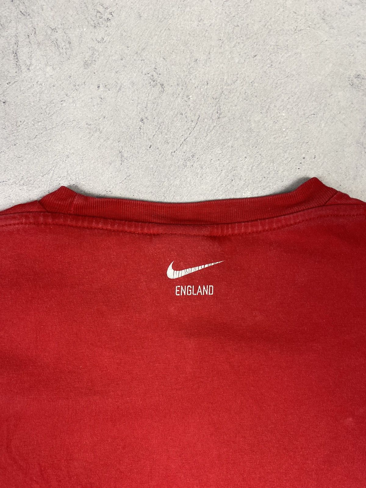 Nike × Vintage Vintage 00s Nike England 2002 T Shirt Tee y2k Size US L / EU 52-54 / 3 - 11 Thumbnail