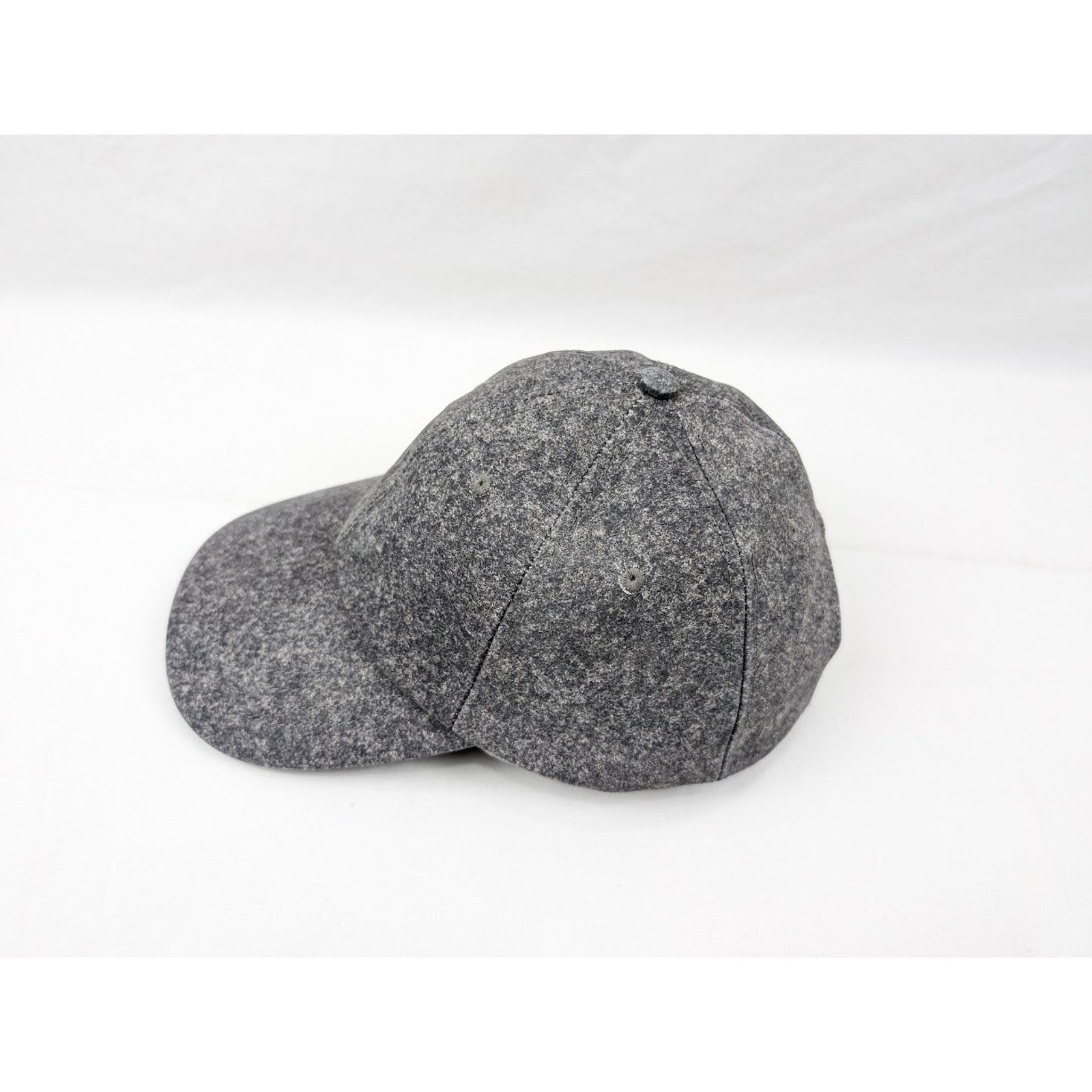 Bottega Veneta o1rshd1 Size: M / Flannel Printed Nubuck Cap / beanie Size ONE SIZE - 7 Thumbnail
