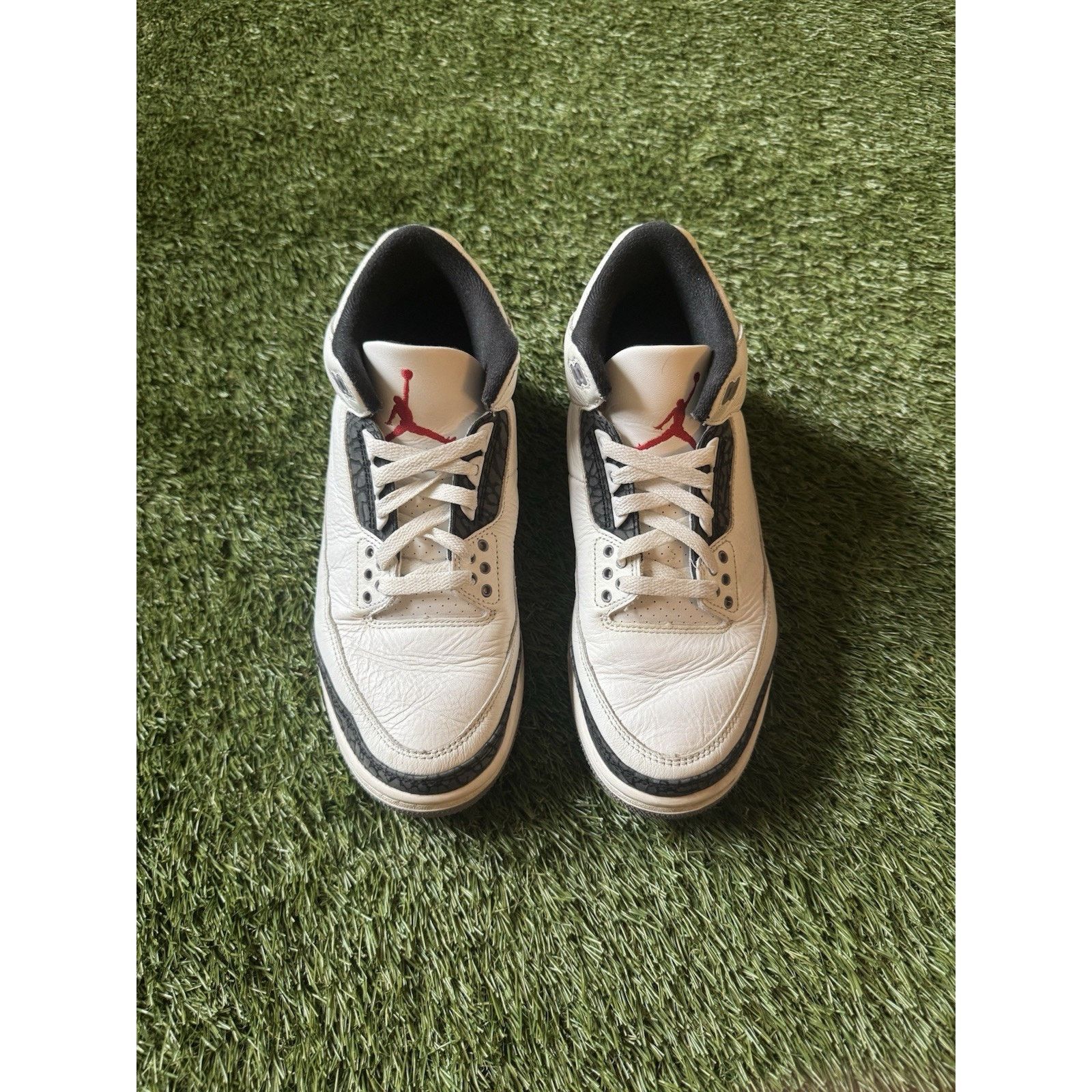 Jordan Brand Air Jordan 3 Retro Cement Grey Size 8 Men’s Size US 8 / EU 41 - 4 Thumbnail