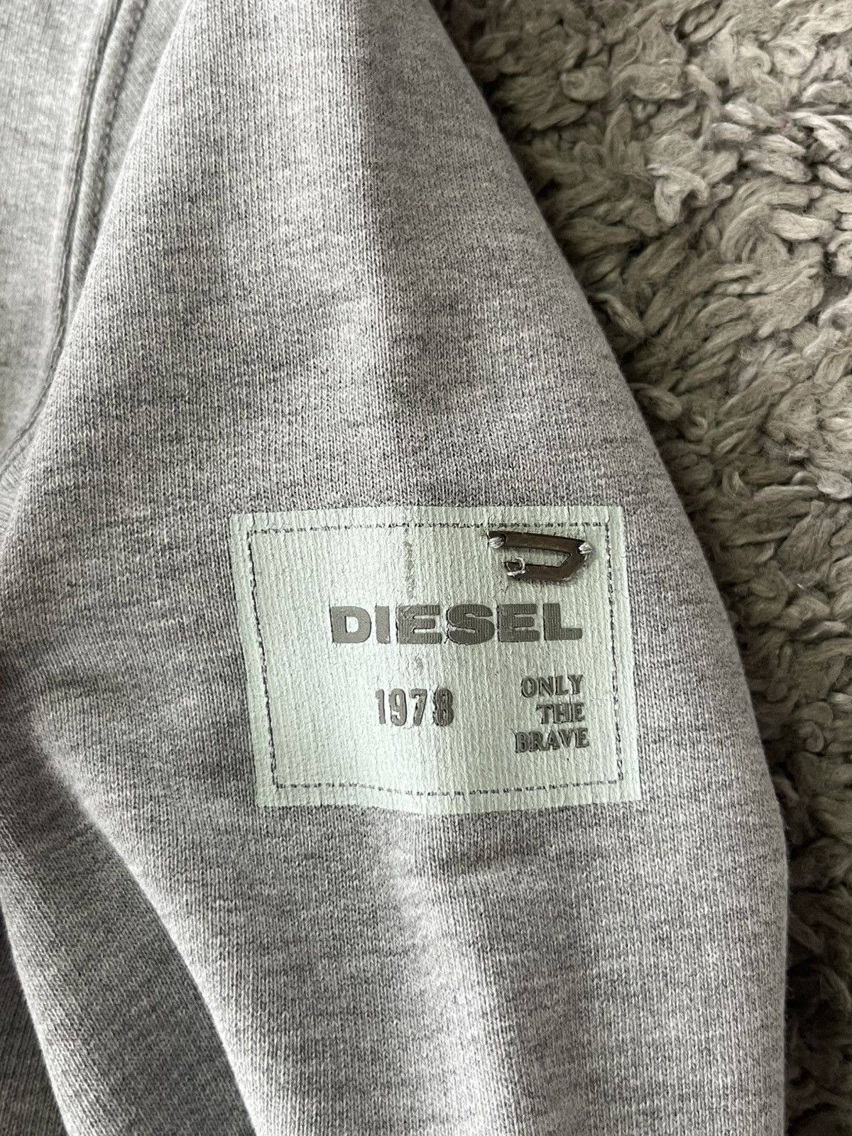 Diesel Vintage Japanese Brand Zip Hoodie Diesel Streetwear Size US L / EU 52-54 / 3 - 5 Thumbnail
