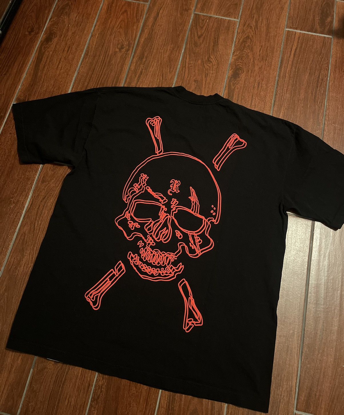 Revenge Revenge *Black and Red Crossbones T * Size US XL / EU 56 / 4 - 3 Thumbnail