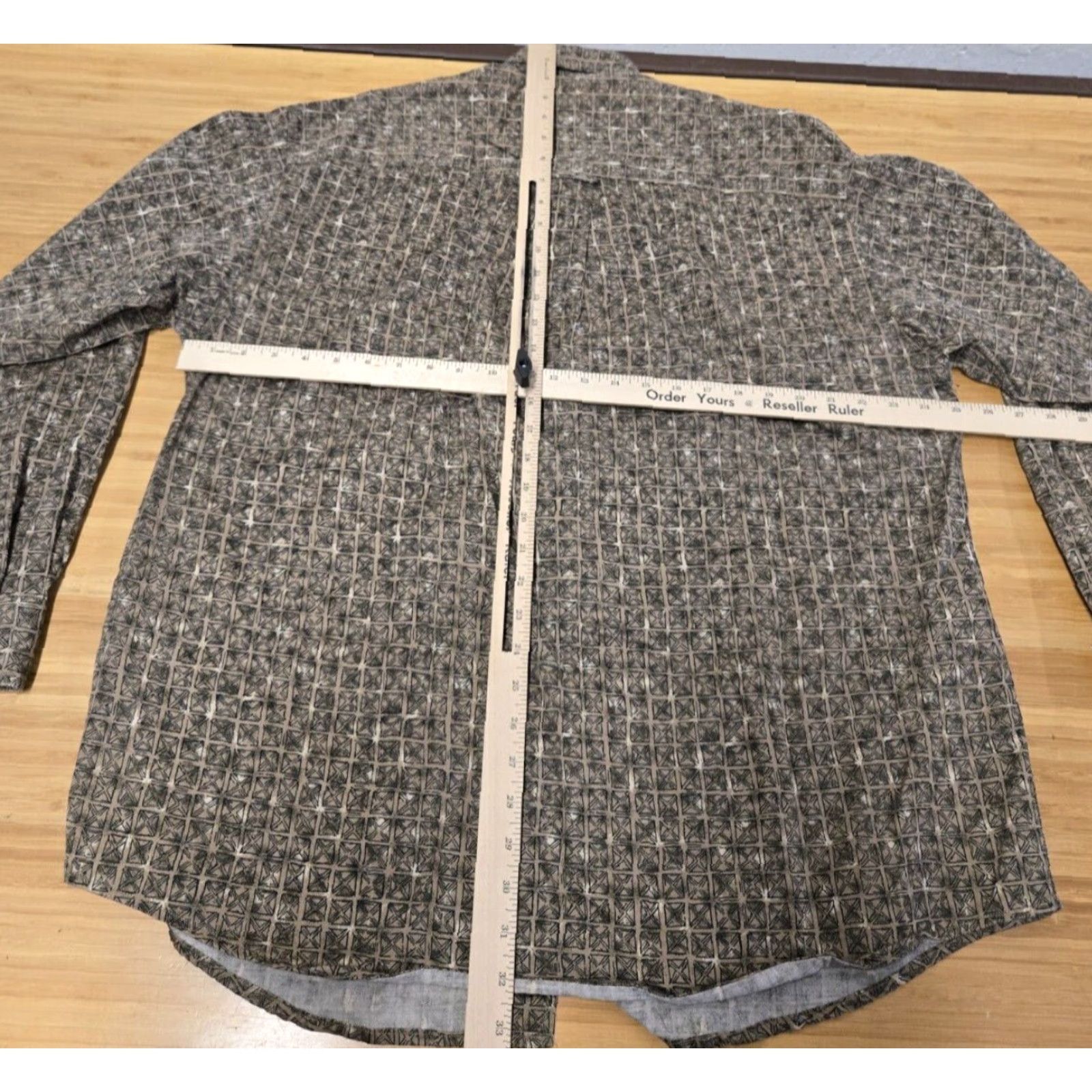 Vintage VINTAGE Woolrich Shirt Mens XL Button Up Geometric Outdoors Long Sleeve Size US XL / EU 56 / 4 - 5 Thumbnail