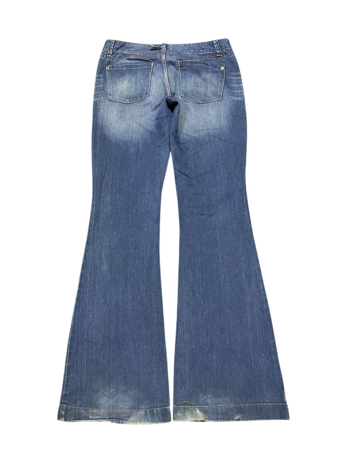 GOA 2000 Distressed Mossimo Flare Washed Y2K Lgb Red Pepper Jean Size US 31 - 1 Thumbnail