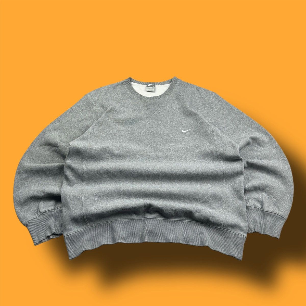 Nike × Vintage NIKE VINTAGE CENTER LOGO OVERSIZE BOXY SWEATSHIRT Size US L / EU 52-54 / 3 - 1 Thumbnail