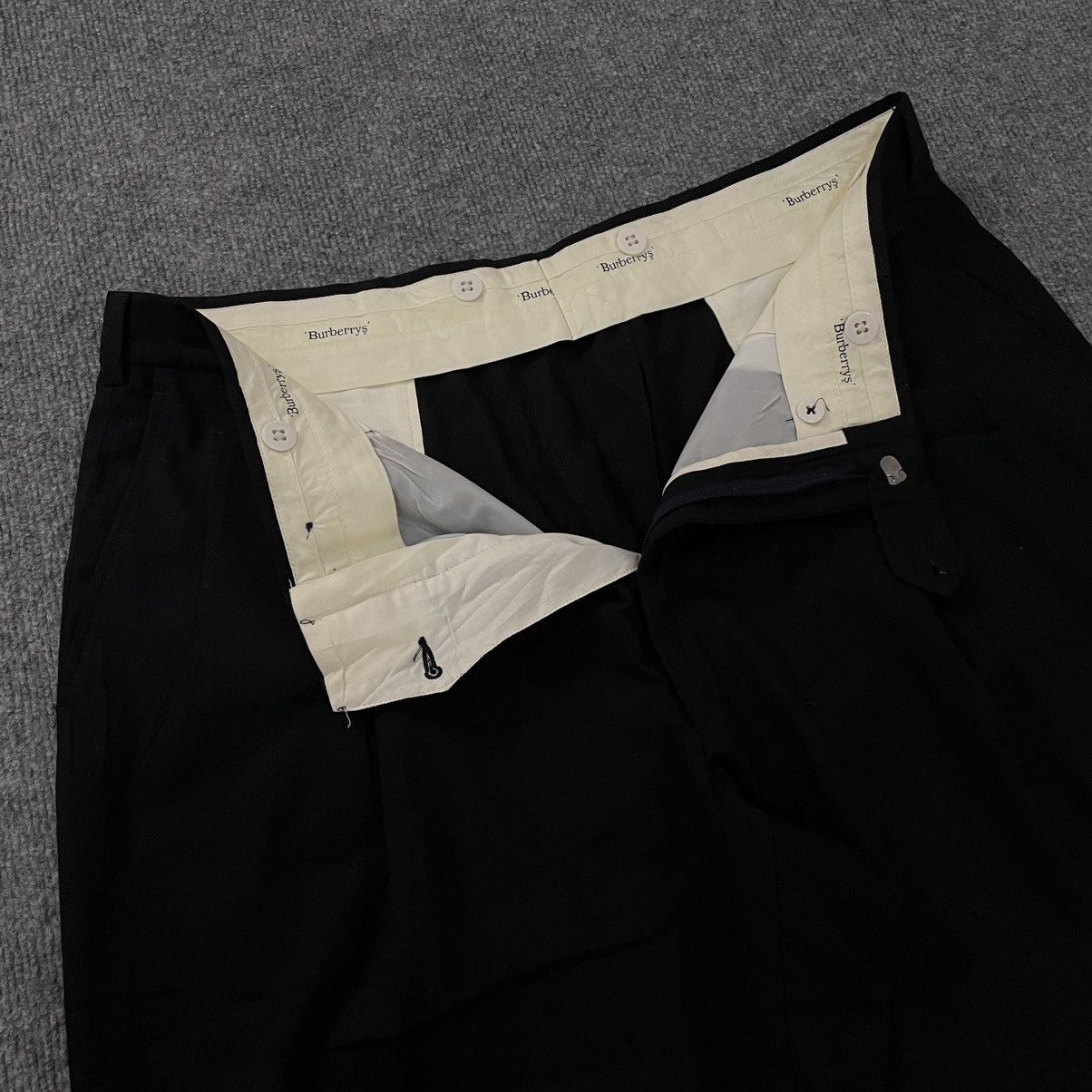 Burberry Burberry’s Pleated Trouser Workwear Casual Balenciaga Style Size US 38 / EU 54 - 3 Thumbnail