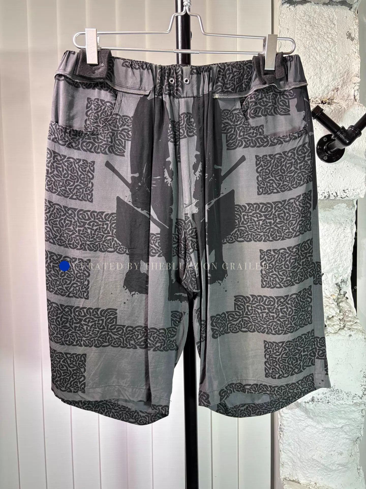 Undercover Unique Multi-Colored Casual Shorts Size US 32 / EU 48 - 1 Thumbnail