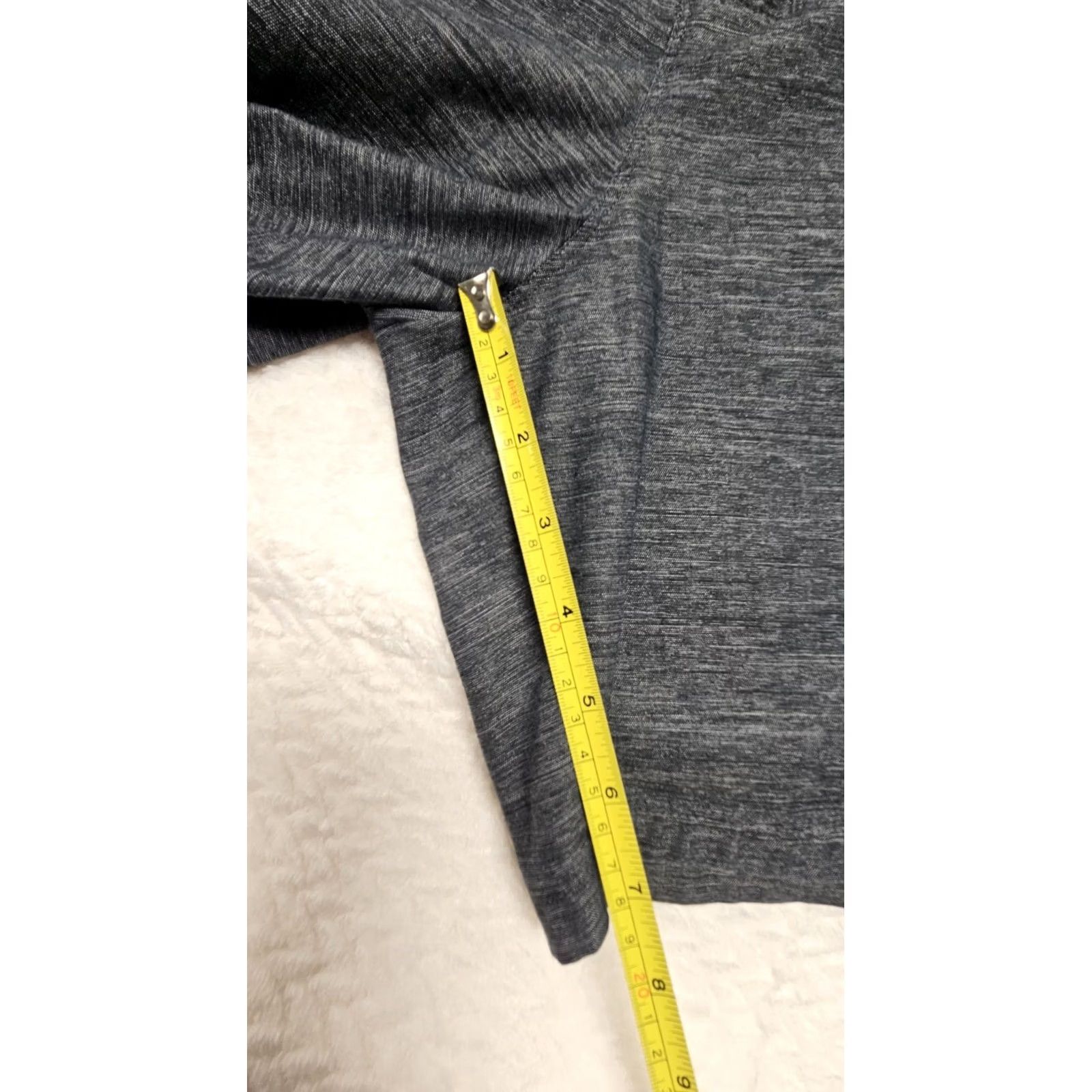 Hurley Hurley Men’s Hybrid Walk Shorts Charcoal Gray Chino Zip Pockets 34 Regular 4-Way Stretch Water Repellent Comfort Waistband Size US 36 / EU 52 - 5 Thumbnail