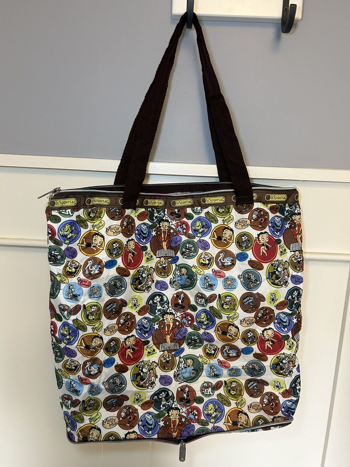 LeSportsac Vintage LeSportSac Betty Boop all over print convertible bag Size ONE SIZE - 2 Thumbnail