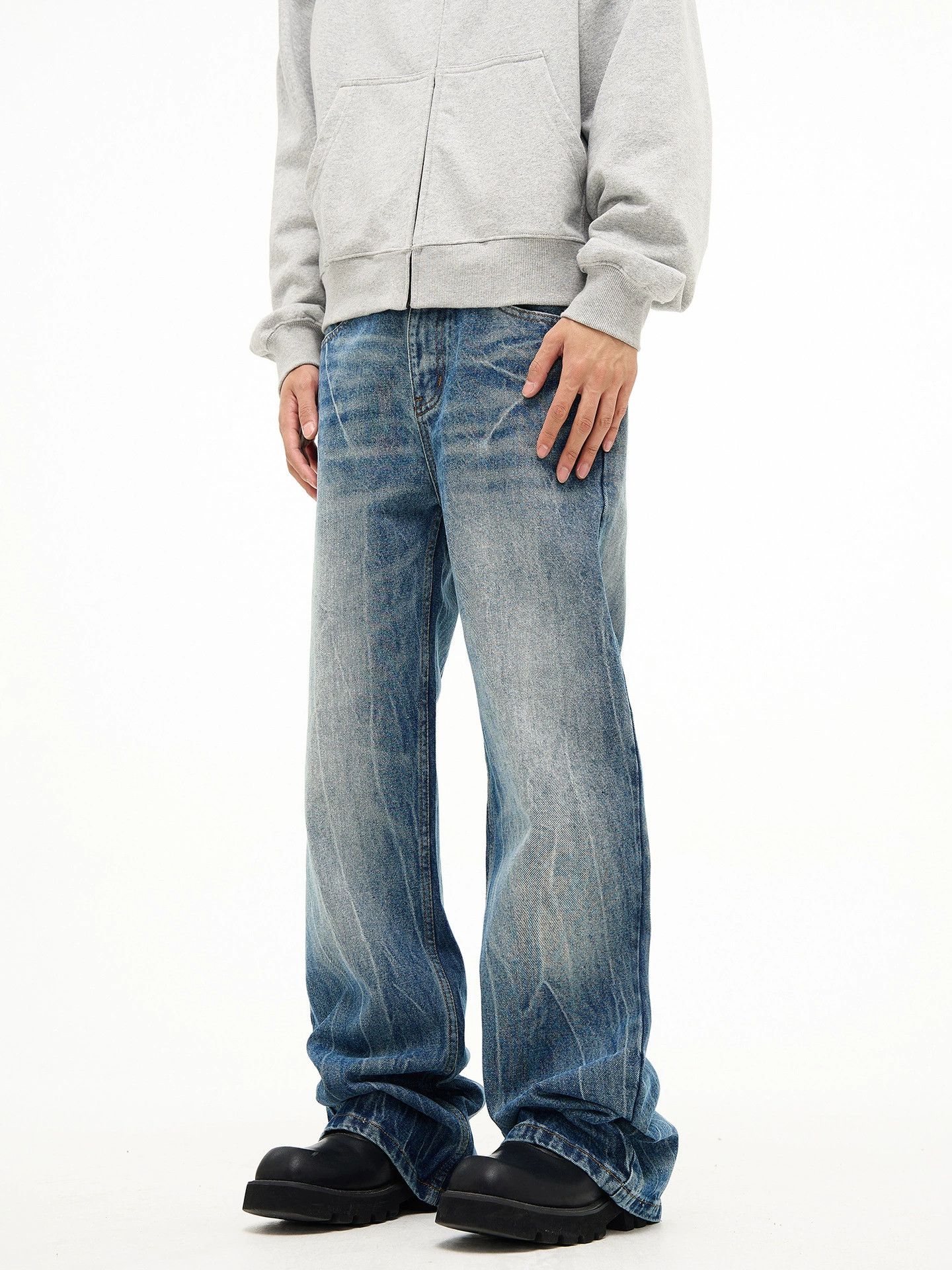 Men's retro cleanfit straight flared lightning washed jeans