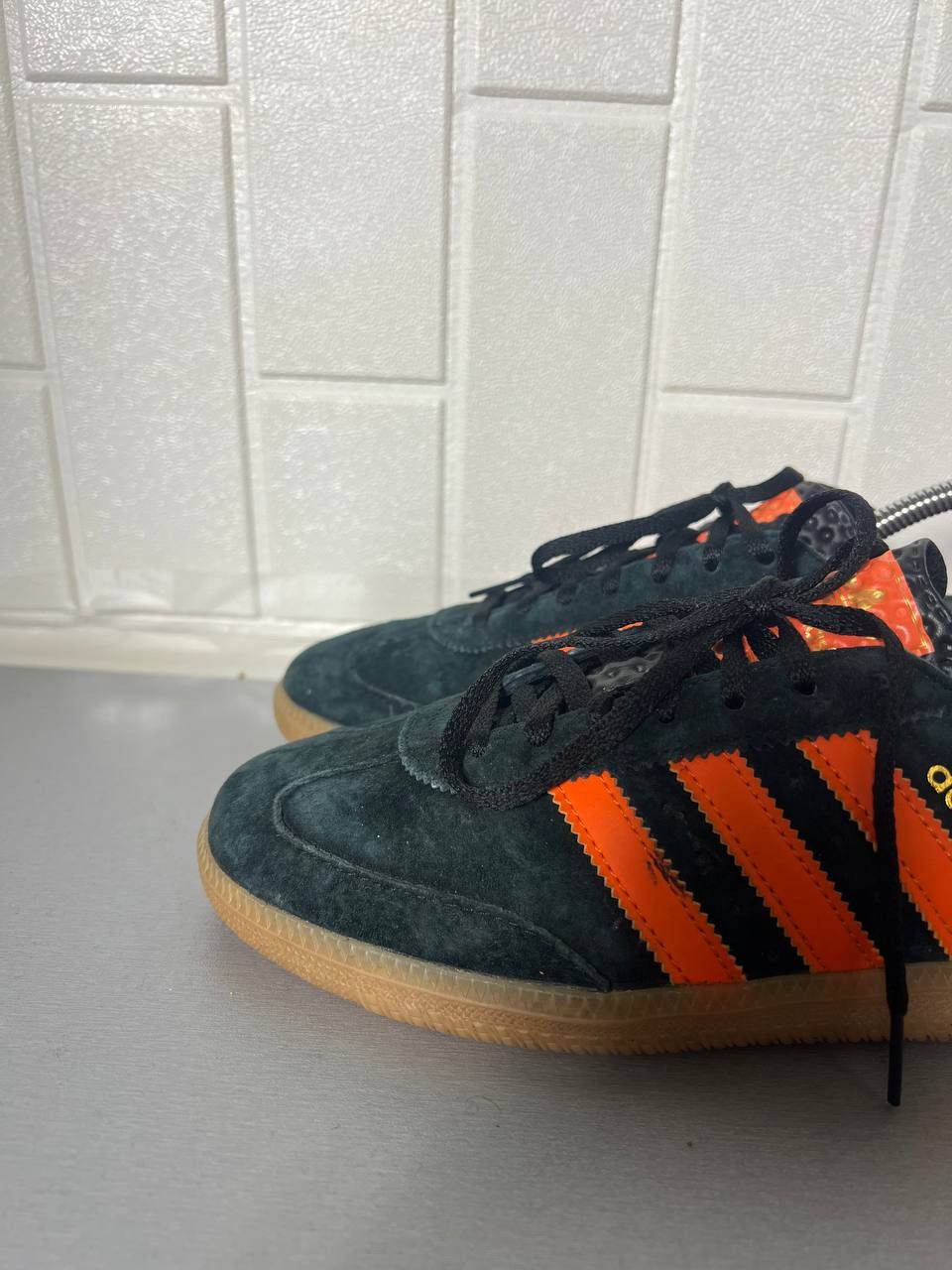 Adidas VINTAGE ADIDAS 240 CITY SERIES RETRO SNEAKERS CASUAL Y2K 90s Size US 7 / EU 40 - 3 Thumbnail