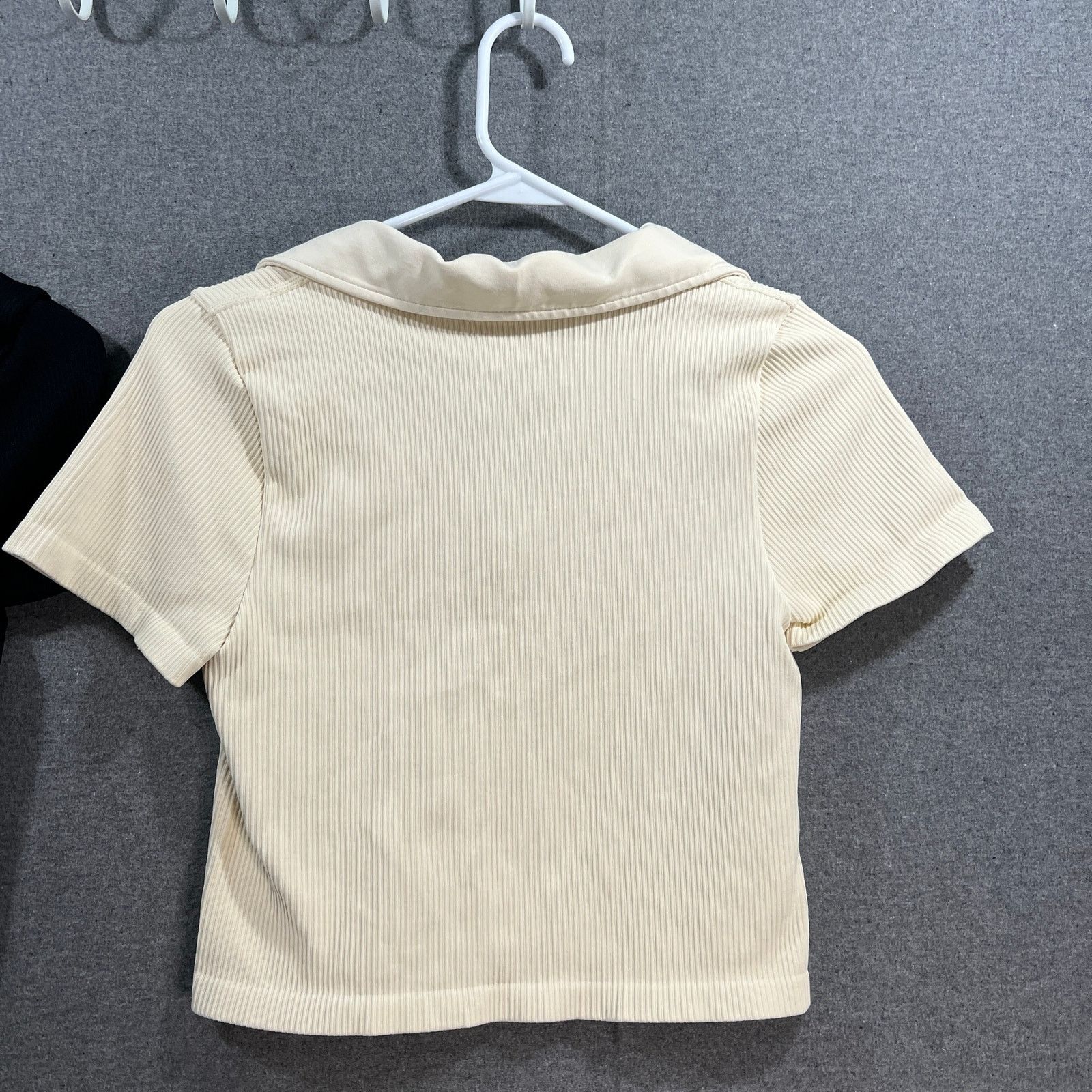 Other OQQ Women's 2 Piece Collar Crop Short Sleeve Size M / US 6-8 / IT 42-44 - 6 Thumbnail