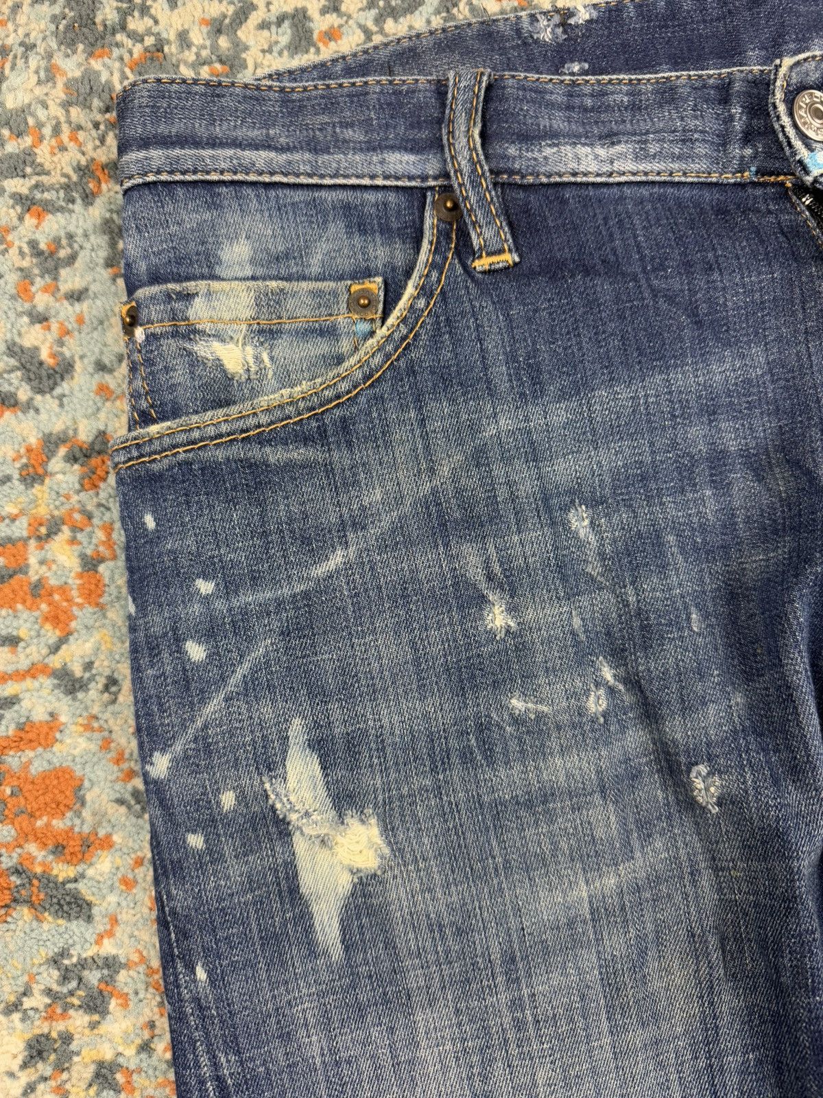 Designer × Dsquared2 × Vintage Vintage y2k Dsquared2 distressed paint splatter washed denim Size US 32 / EU 48 - 11 Thumbnail