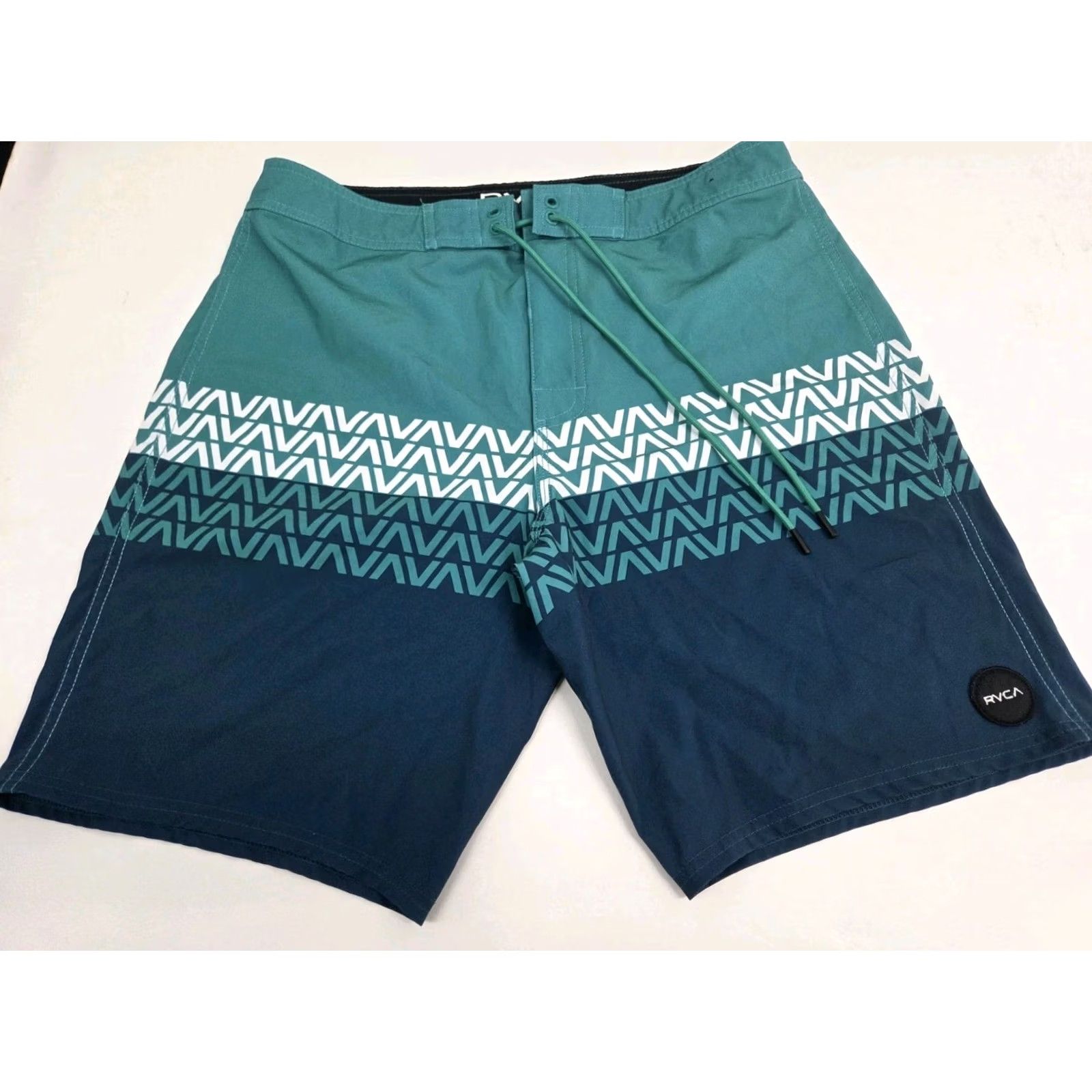 RVCA RVCA Mens Boardshorts Colorblock Back Pocket Drawstring 33 Multicolor Beach Surfing Mens Size ONE SIZE - 2 Thumbnail