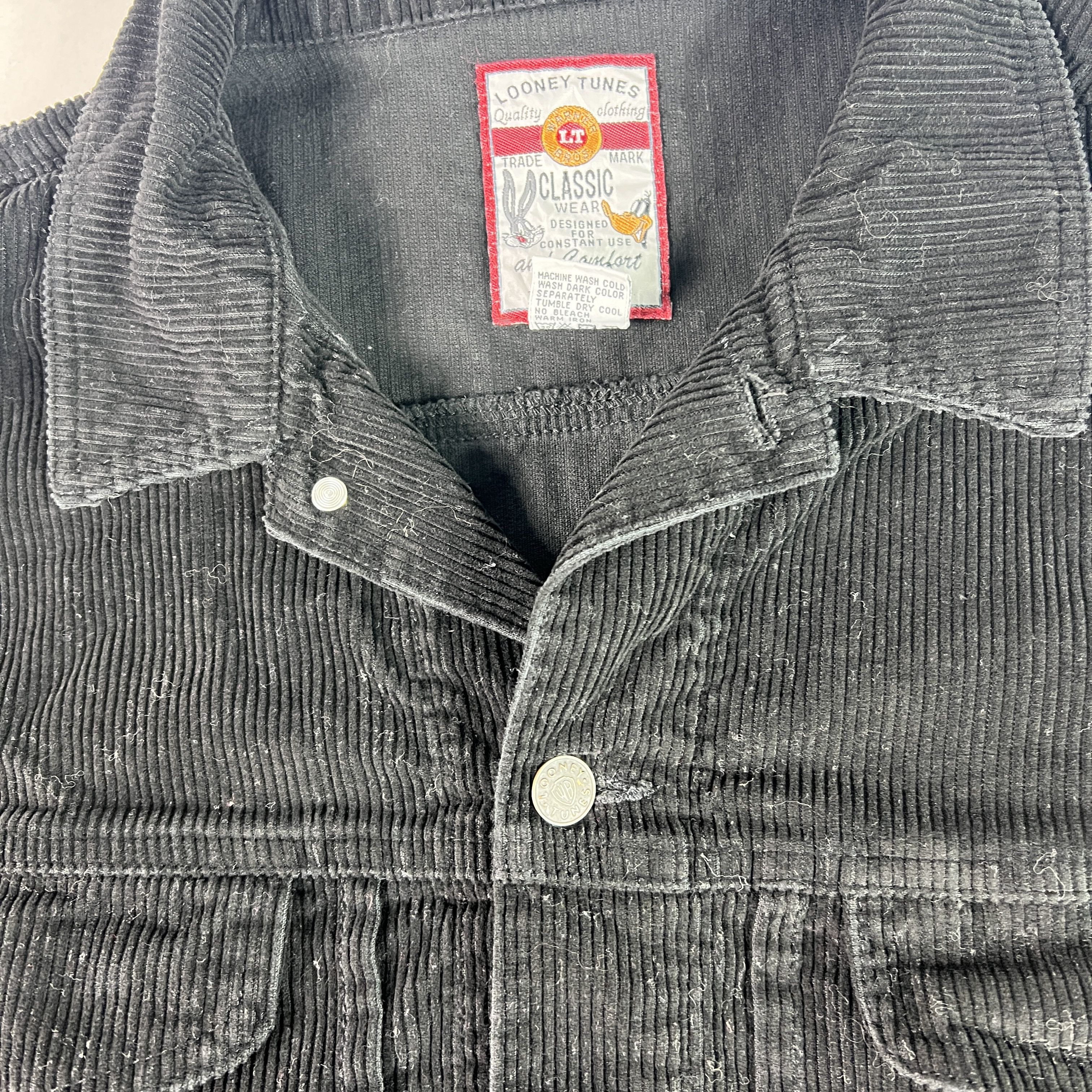 Warner Bros Warner Bros Bugs Bunny Corduroy Jacket Embroidered Trucker Size L / US 10 / IT 46 - 3 Thumbnail