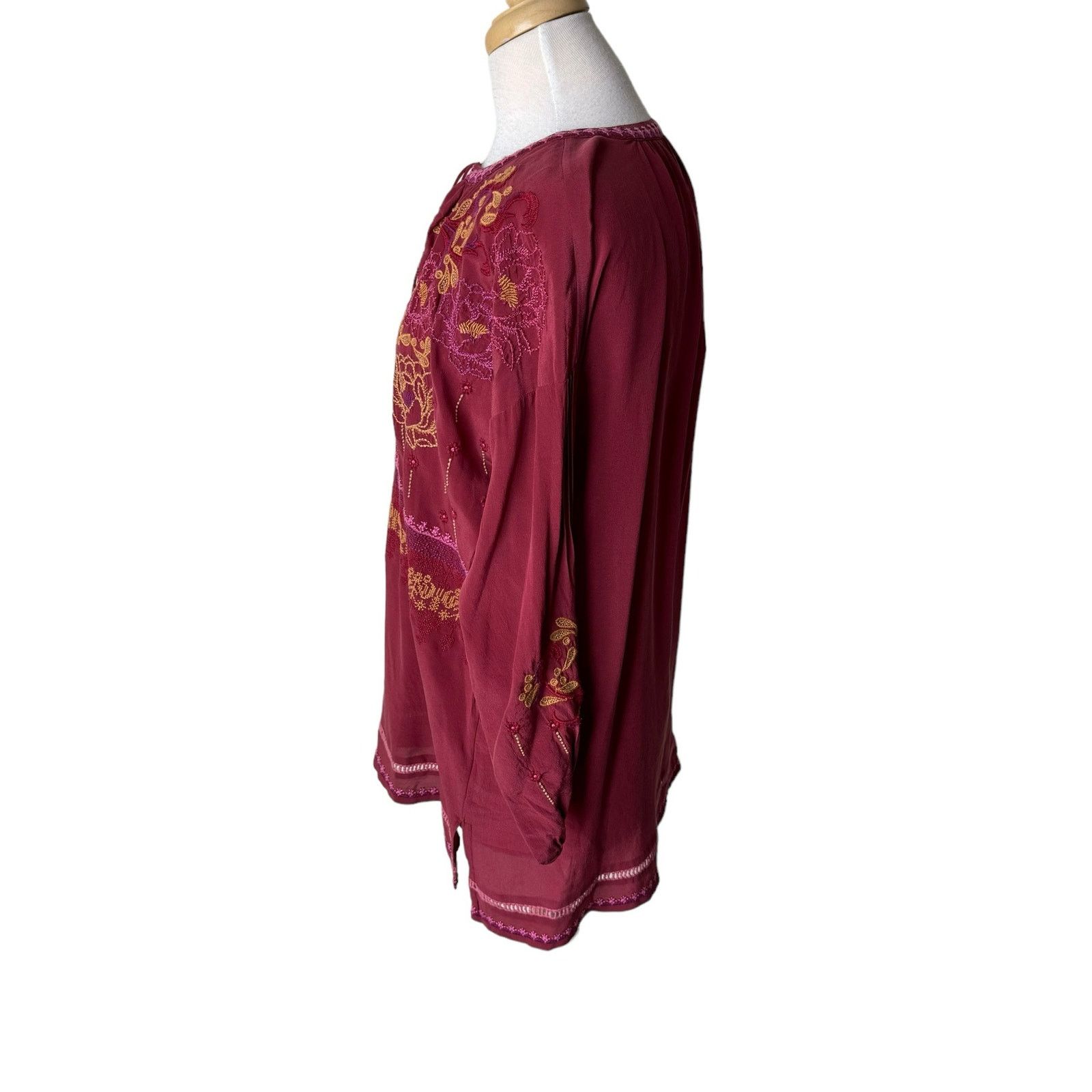 Johnny Was JOHNNY WAS PEYTON TUNIC 100% Silk Currant Size MEDIUM NWT Size M / US 6-8 / IT 42-44 - 9 Thumbnail