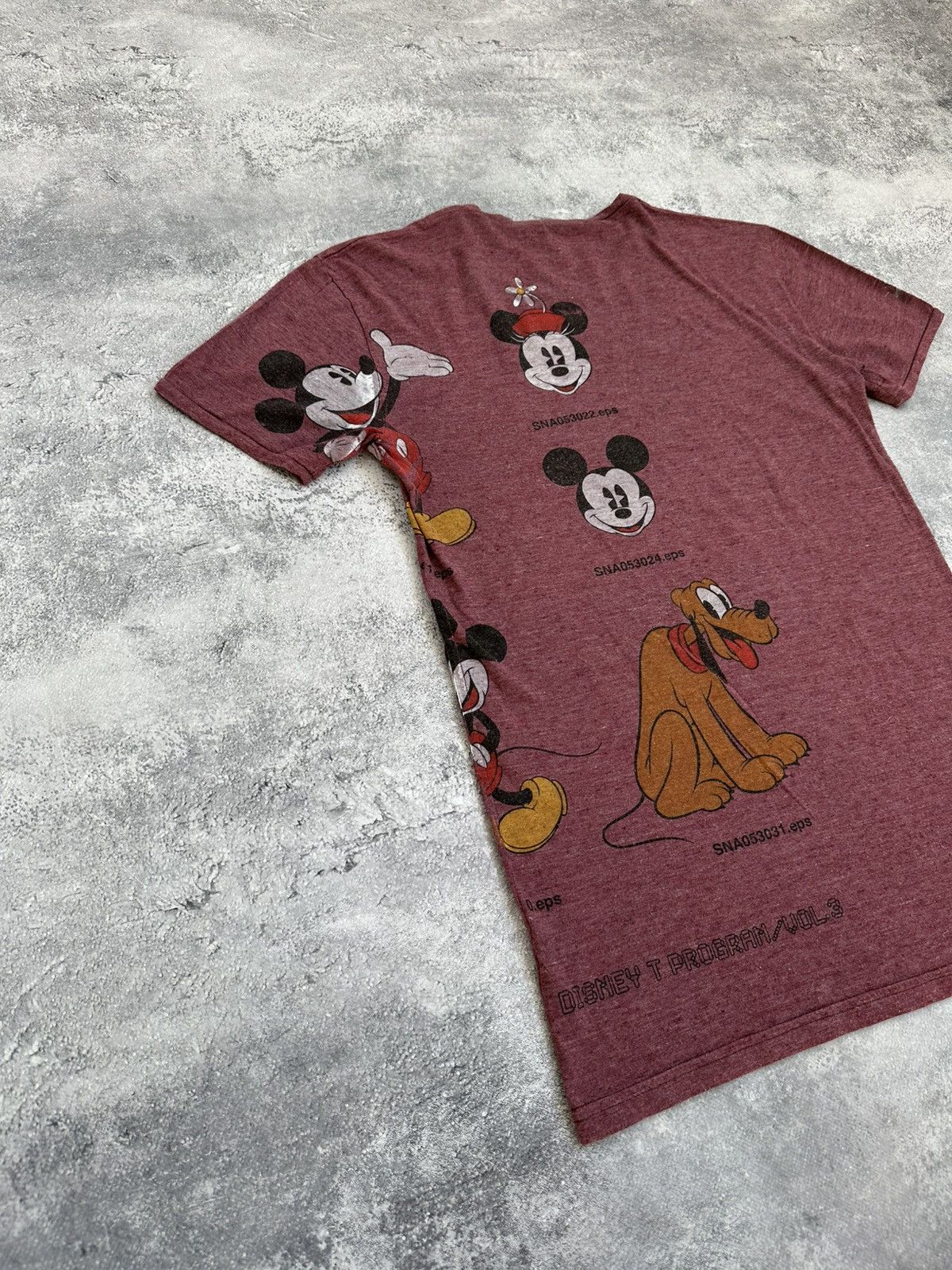 Dolce & Gabbana Dolce Gabbana Mickey Mouse T-Shirt Vintage Over Printed Logo Size US S / EU 44-46 / 1 - 14 Thumbnail
