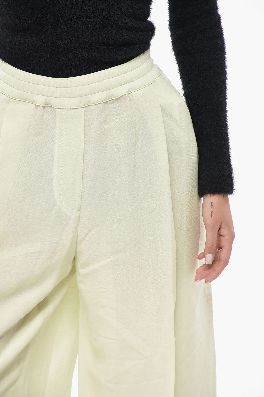 Off-White og1mm0426 Wide-Leg Pant in Green Size 32" / US 10 / IT 46 - 2 Thumbnail