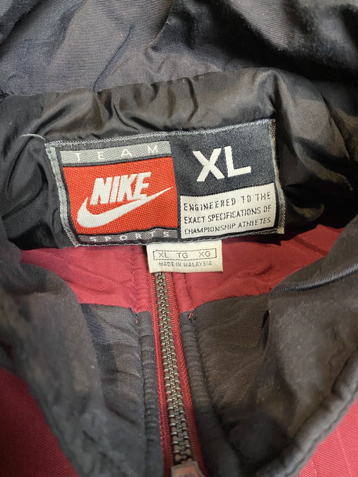 Nike × Vintage Vintage Nike Texas A&M Puffer Jacket 90s Burgundy Men Sz XL Size US XL / EU 56 / 4 - 5 Thumbnail