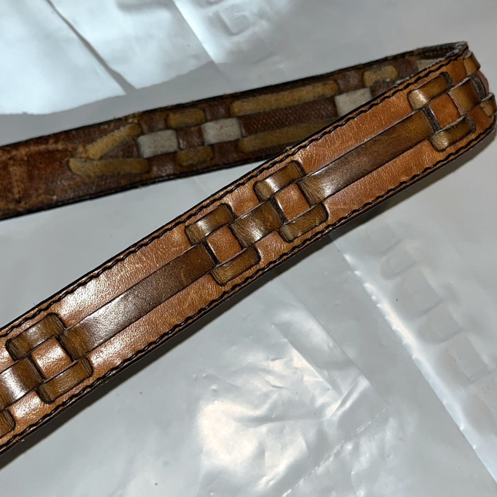 Jordache VINTAGE Jordache HORSE LOGO Brown Braided Leather Belt Sz 30 Solid Brass Buckle Womens Size ONE SIZE - 6 Thumbnail