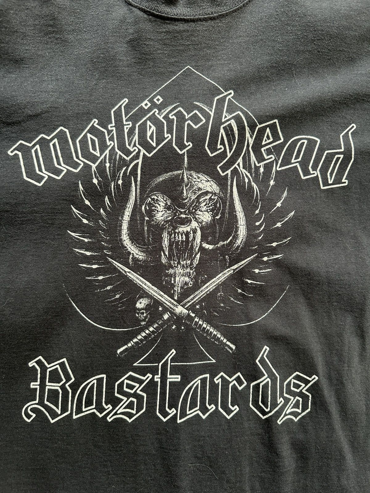 Band Tees Y2K MOTÖRHEAD „BASTARDS“ BAND T-SHIRT XL Size US XL / EU 56 / 4 - 2 Thumbnail
