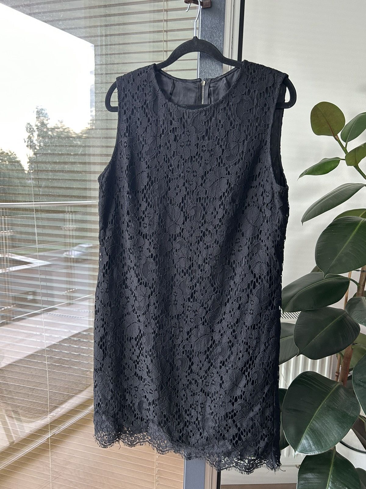 Dolce & Gabbana Dolce & Gabbana Black Pencil Dress Size M / US 6-8 / IT 42-44 - 1 Thumbnail