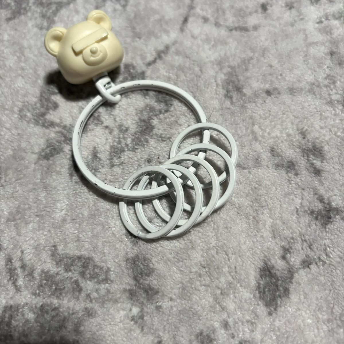 Undercover Undercover SS07 Purple Blindfolded Bear Multi Ring Keychain Size ONE SIZE - 3 Thumbnail