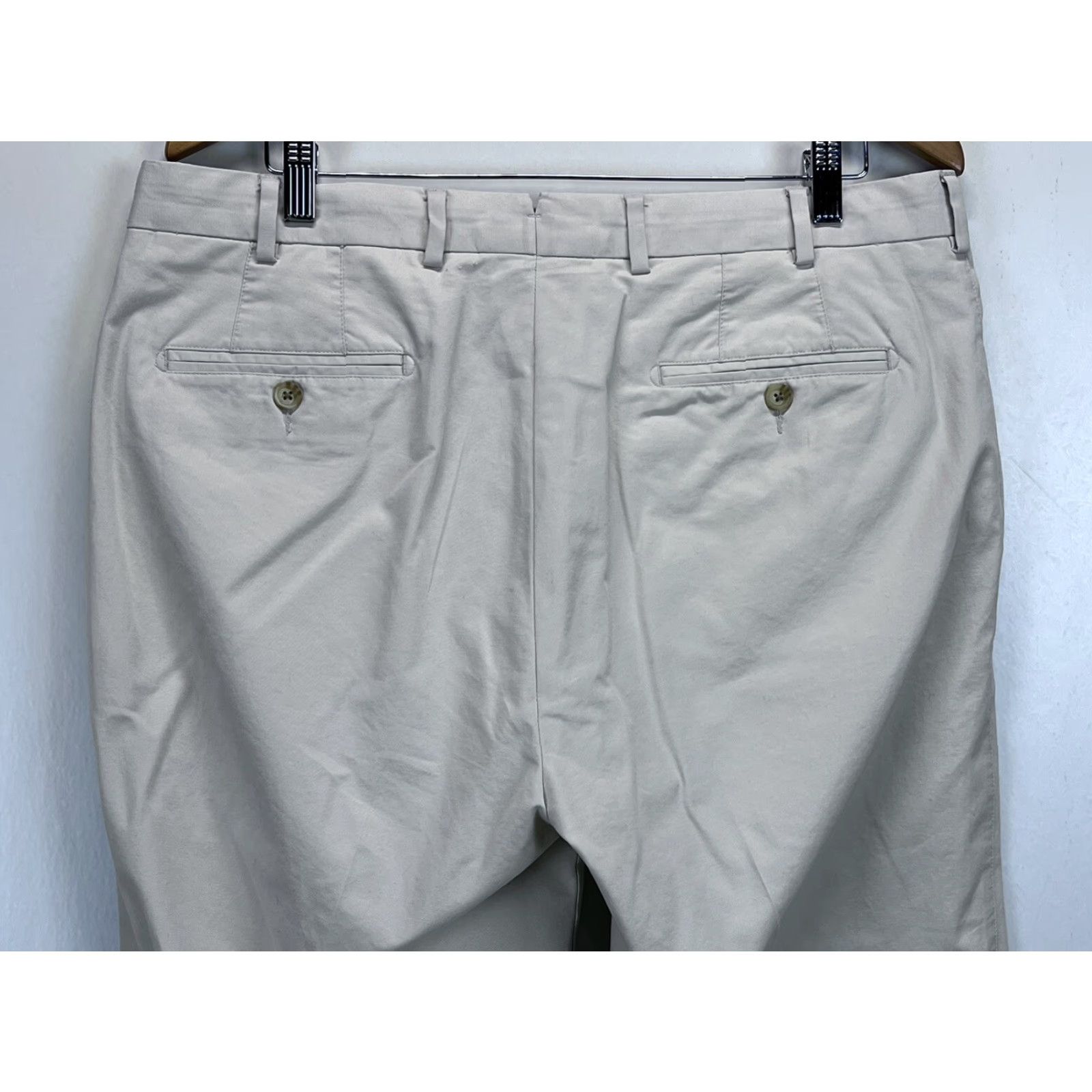 Peter Millar Peter Millar Pants Adult 36 x 29 Beige Flat Front Cuffed Chino Preppy Mens Size US 36 / EU 52 - 3 Thumbnail