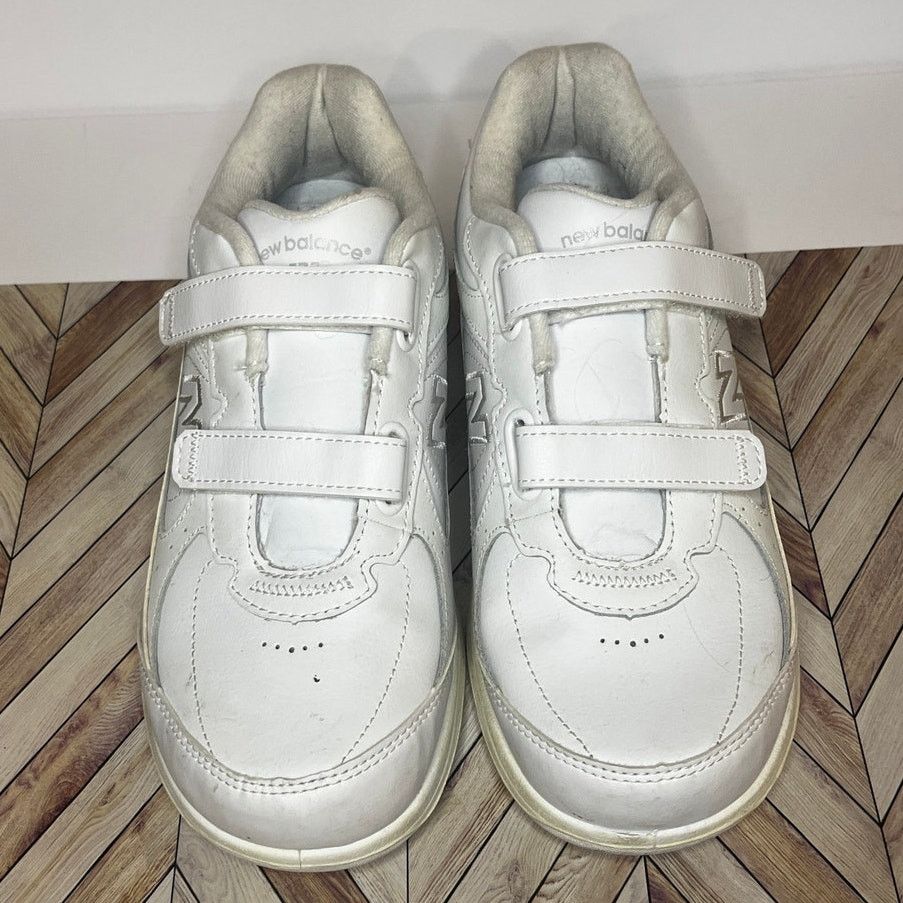 New Balance New Balance Leather Walking Sneakers White Women's Size US 8 Size US 8 / IT 38 - 5 Thumbnail