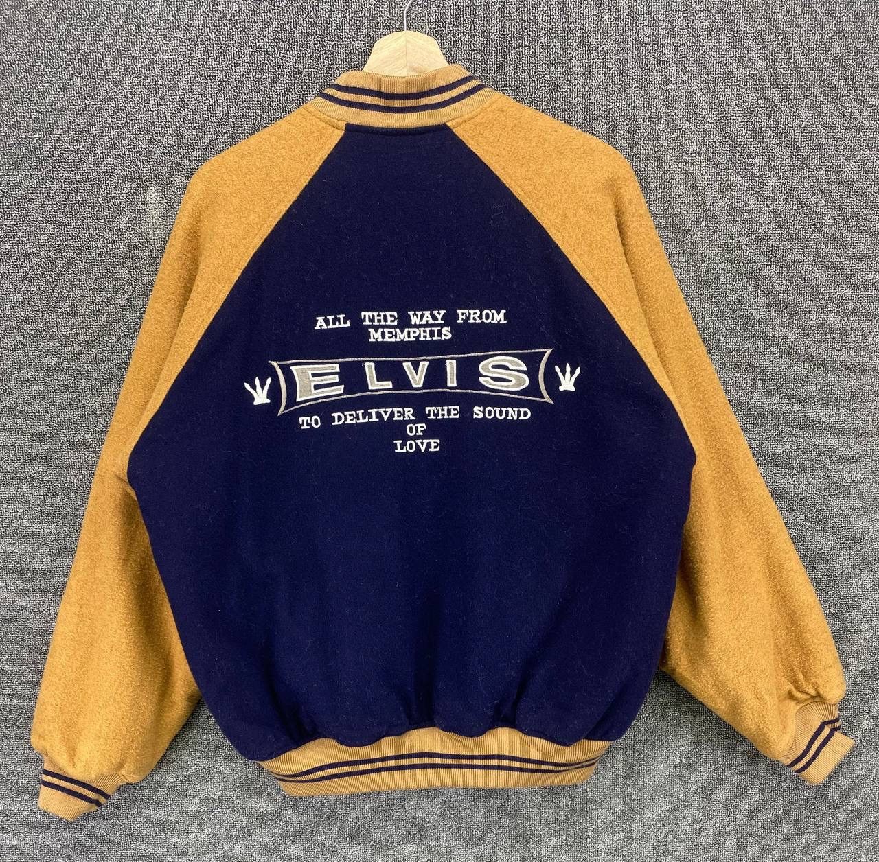 Band Tees Vintage Elvis Presley Punk Rock Band Wool Varsity Jacket Size US L / EU 52-54 / 3 - 1 Thumbnail
