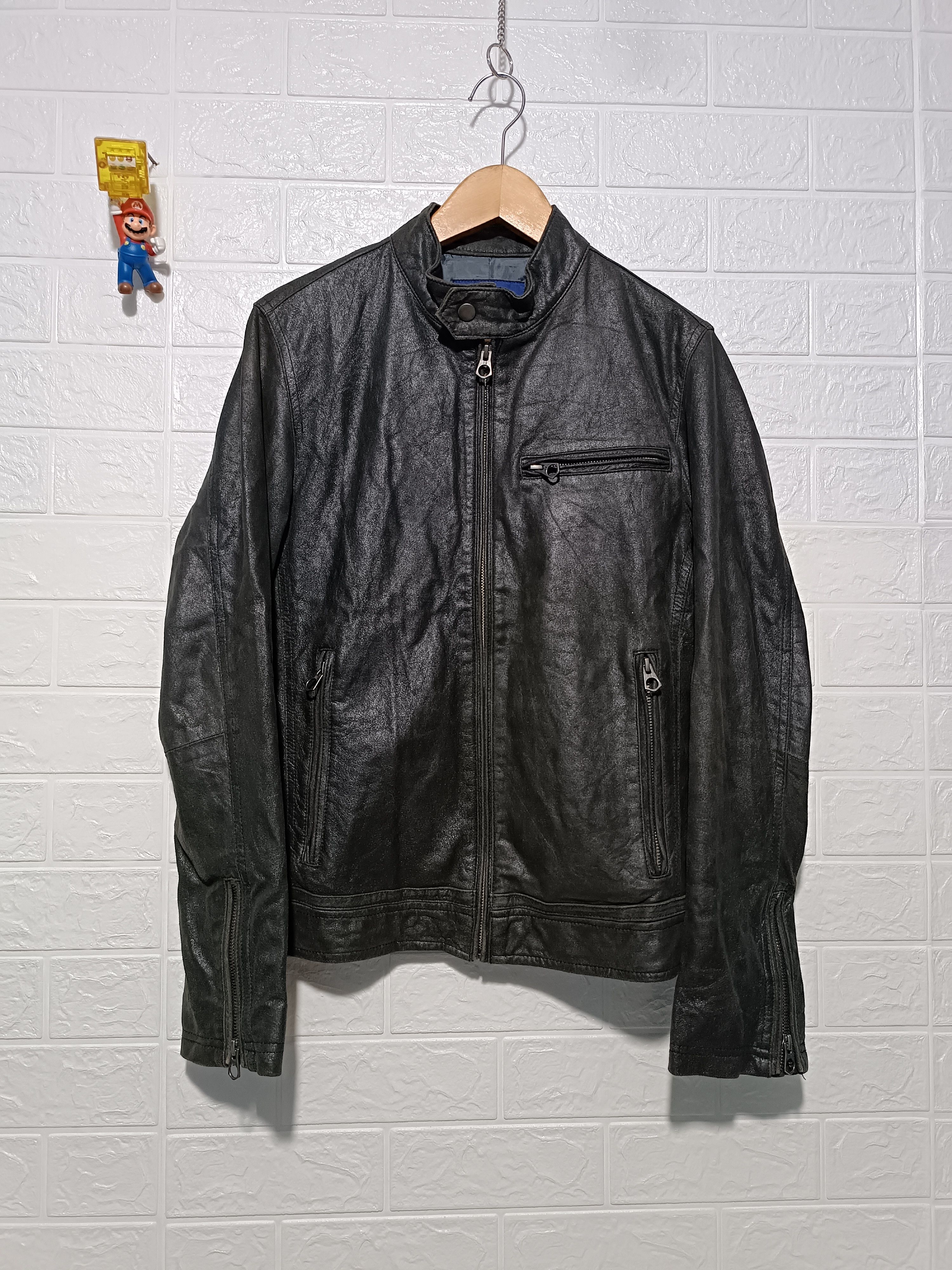 Japanese Brand Vintage Distressed Leather Biker Jacket Size US L / EU 52-54 / 3 - 1 Thumbnail