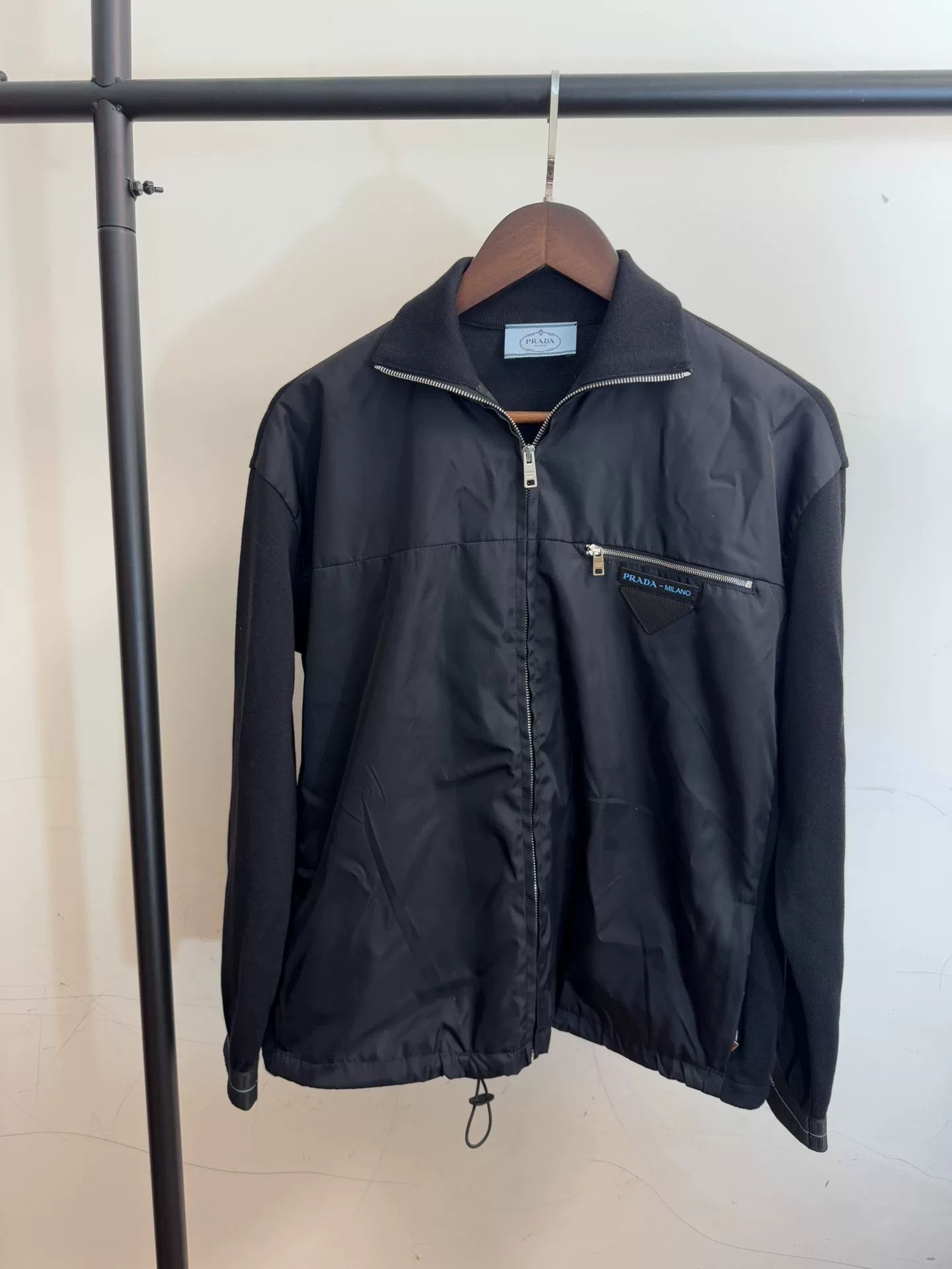 Prada Prada Black Logo Zipper Jacket Size 36 Size XS / US 0-2 / IT 36-38 - 1 Thumbnail