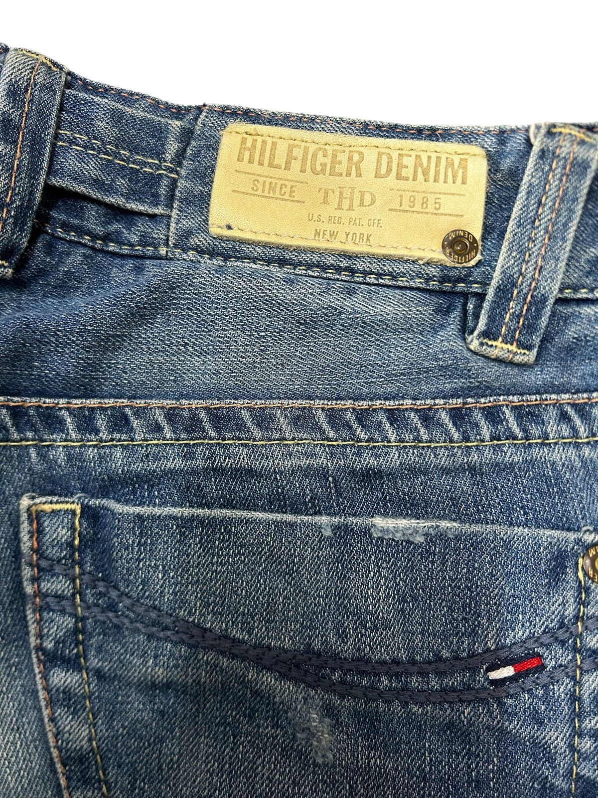 Tommy Hilfiger Vintage Tommy Hilfiger Laurie Flared Wide Leg Y2K Jeans Size 28" / US 6 / IT 42 - 8 Thumbnail