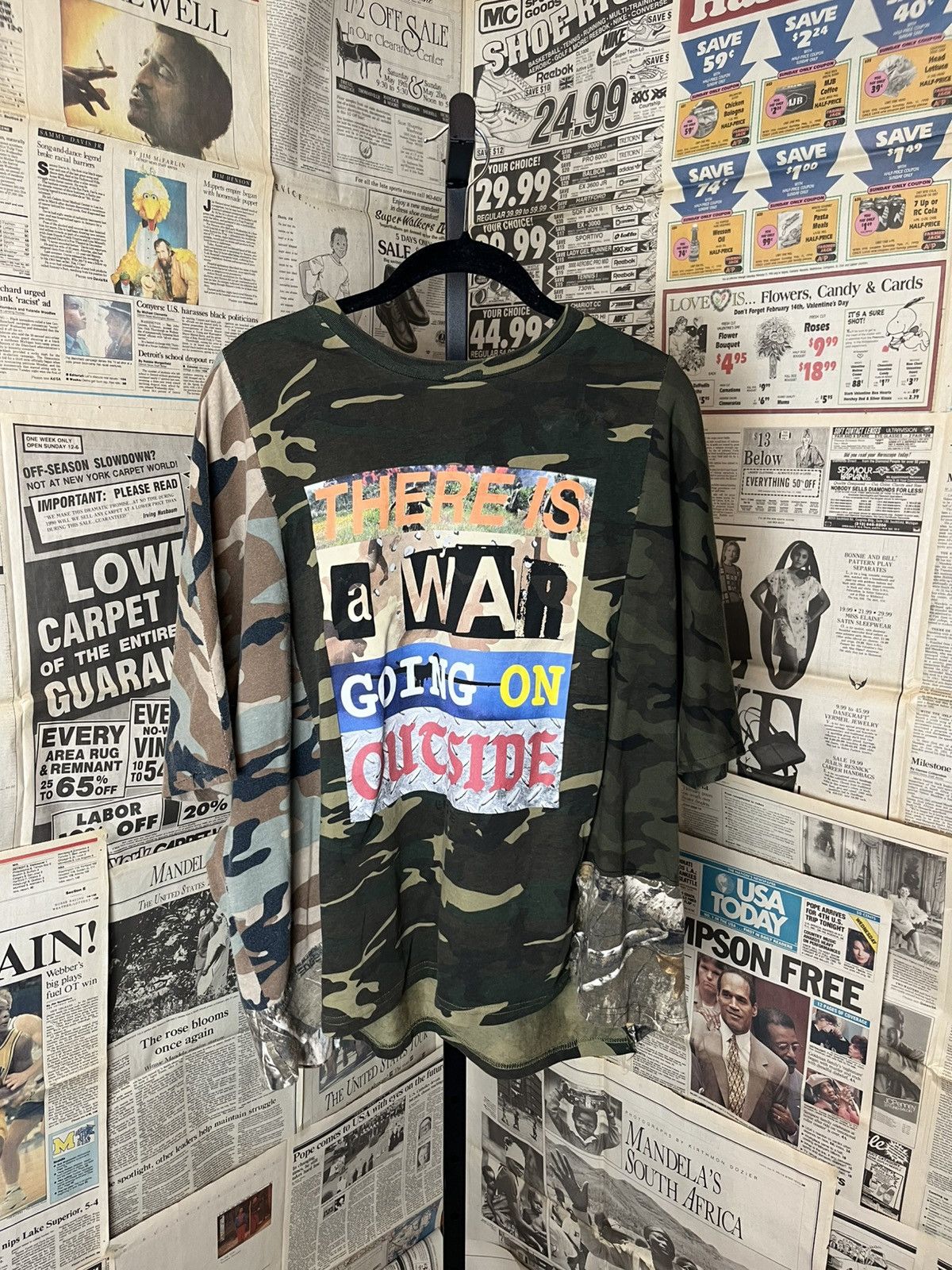 Brigade THERES A WAR GOING ON OUTSIDE shirt Size US M / EU 48-50 / 2 - 2 Thumbnail
