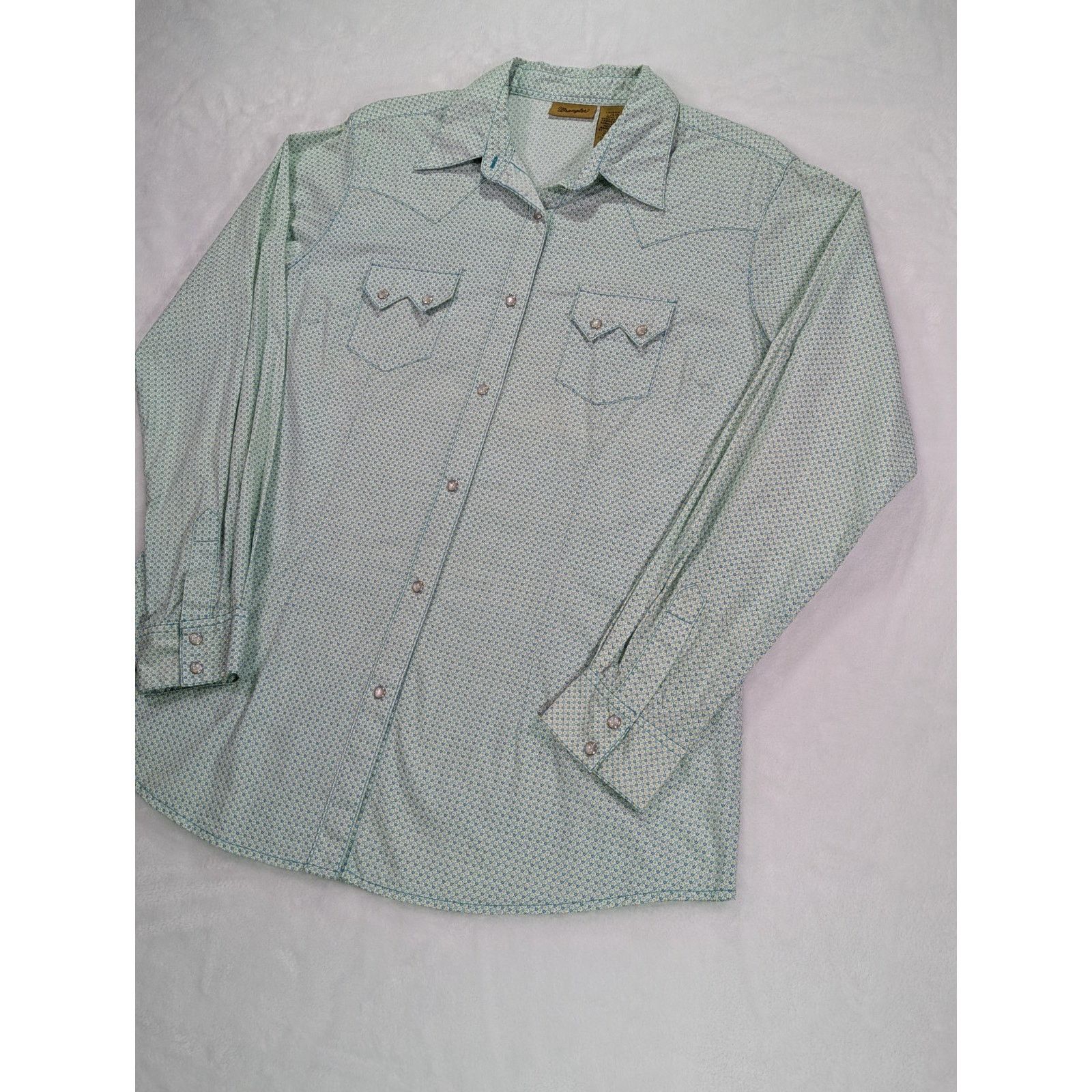 Wrangler Size L Western Style Pearl Snap Blue Geo/Floral Long Sleeve Size L / US 10 / IT 46 - 6 Thumbnail