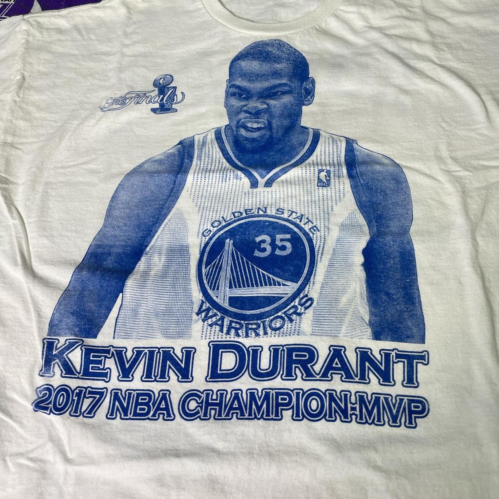 NBA 2017 NBA Kevin Durant Golden State Warriors Finals Tee Size US XL / EU 56 / 4 - 3 Thumbnail